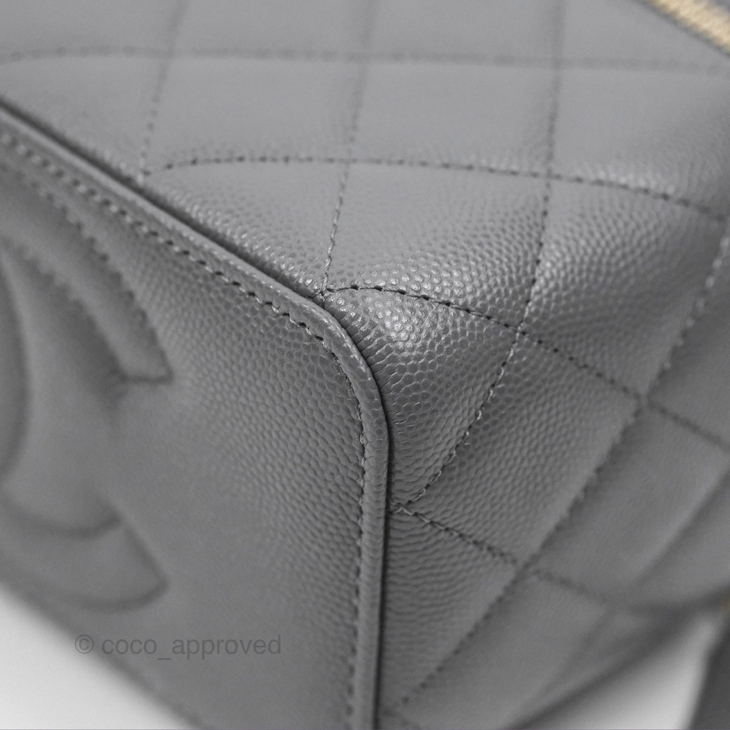 Chanel Vanity Rectangular with Top Handle Grey Caviar Aged Gold Hardware 24A