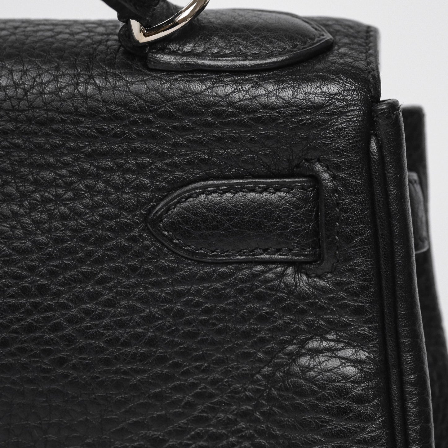 Hermès Kelly 28 Retourne Noir Black 89 Clemence Palladium Hardware