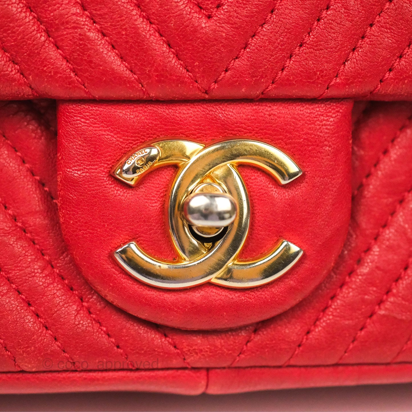 Chanel Small Chevron Surpique Flap Red Calfskin Aged Gold Hardware