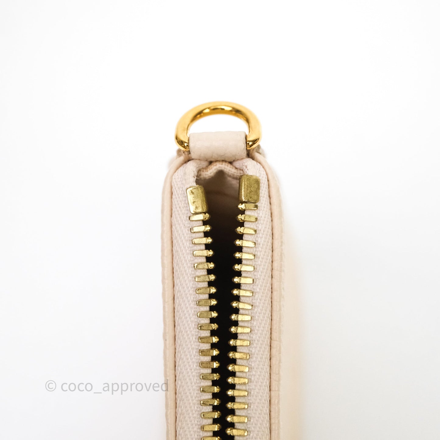 Louis Vuitton Easy Pouch On Strap Crème Monogram Empreinte Leather