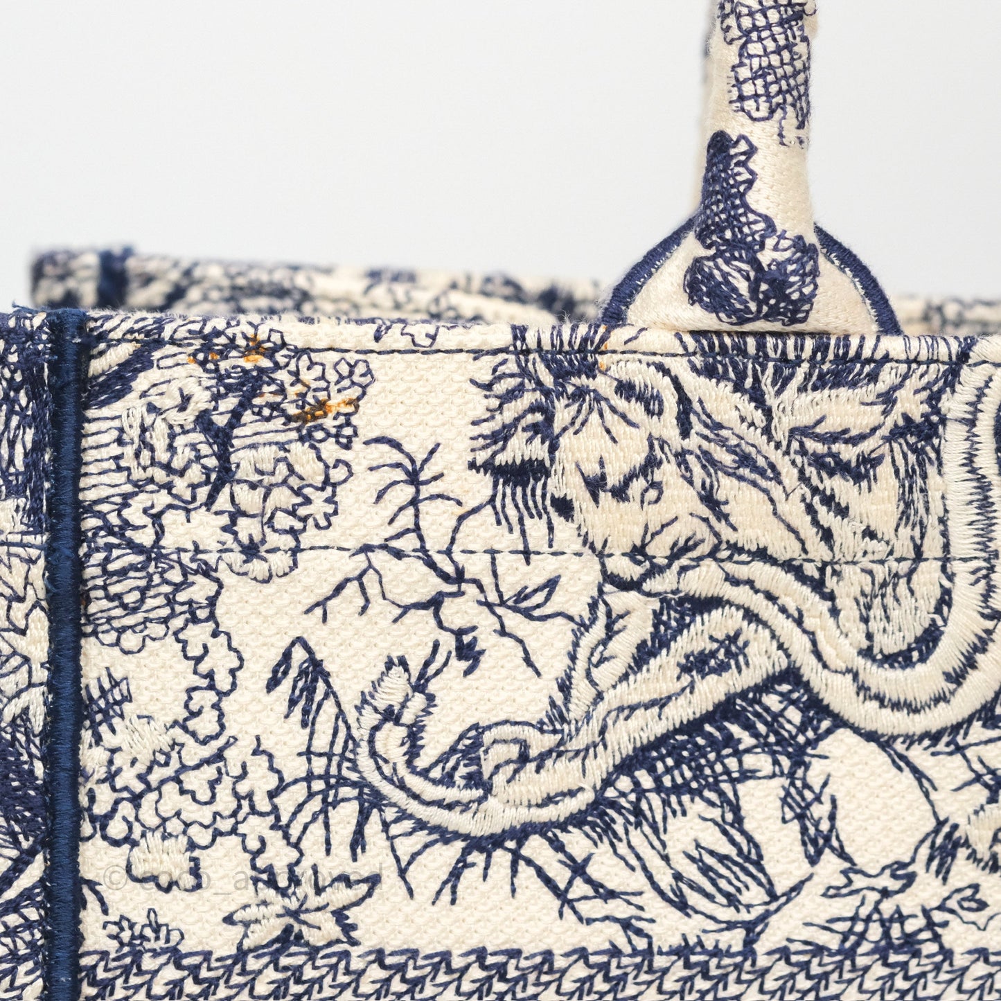 Dior Medium Book Tote White/Blue Toile De Jouy Embroidered Canvas