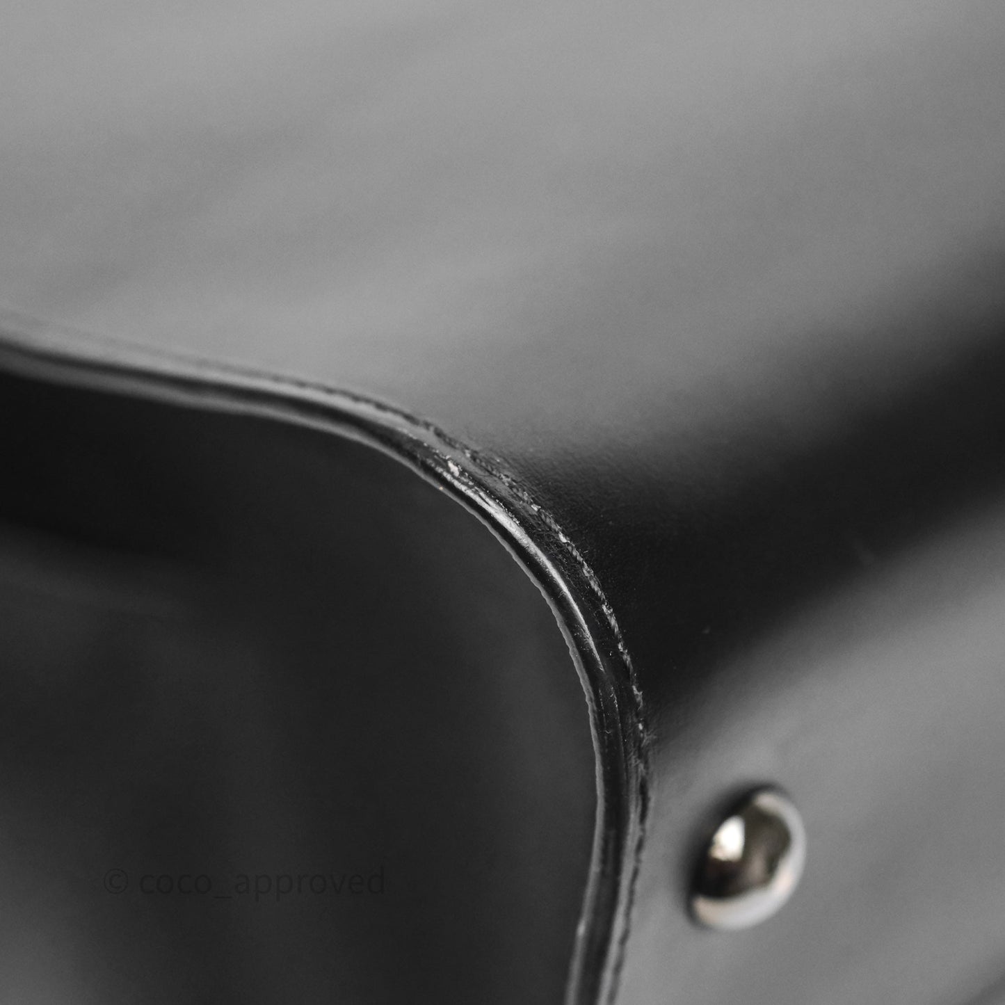 Delvaux Brillant L'Humour MM Black Calfskin