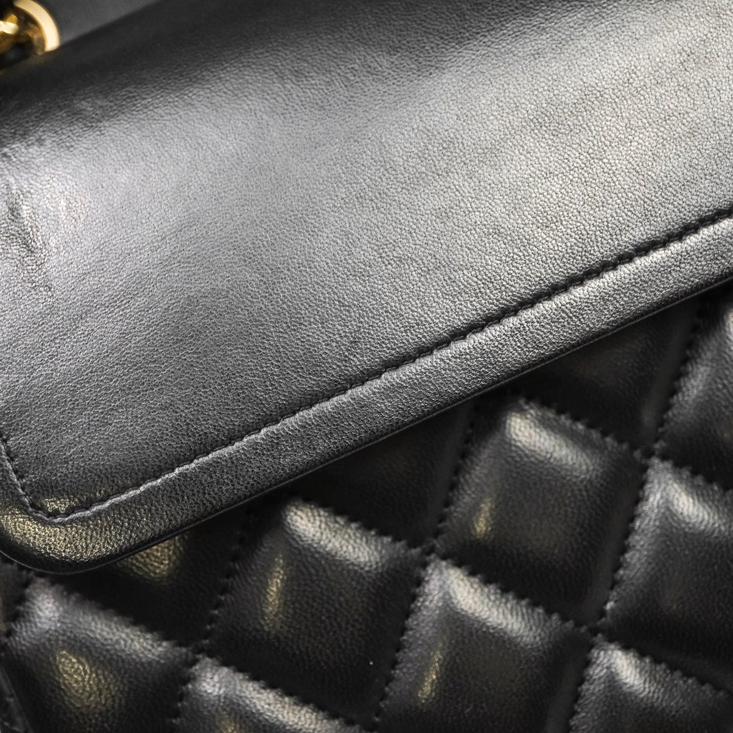 Chanel Jumbo Double Flap Quilted Black Lambskin Gold Hardware⁣⁣