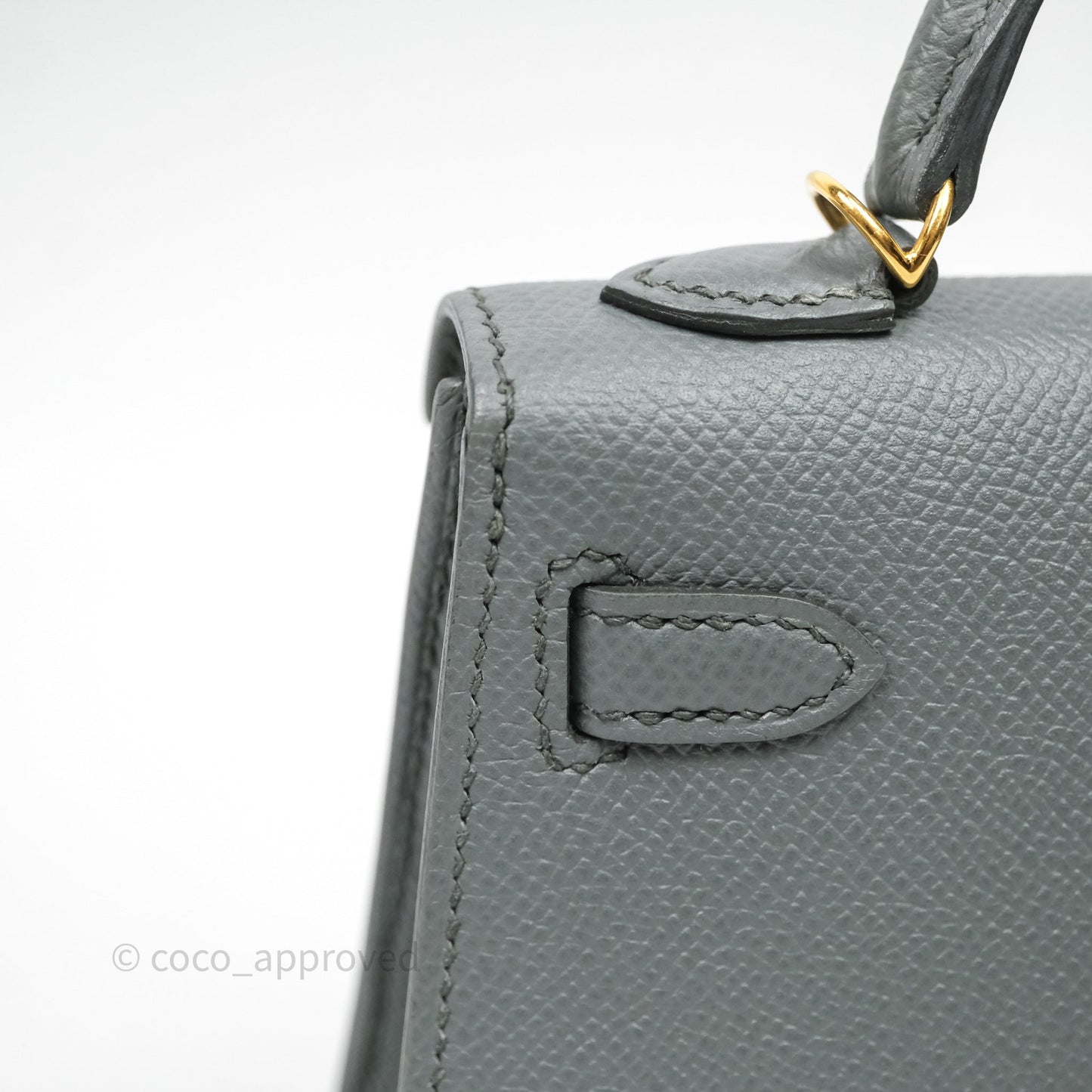 Hermès Mini Kelly Vert Amande 63 Epsom Gold Hardware