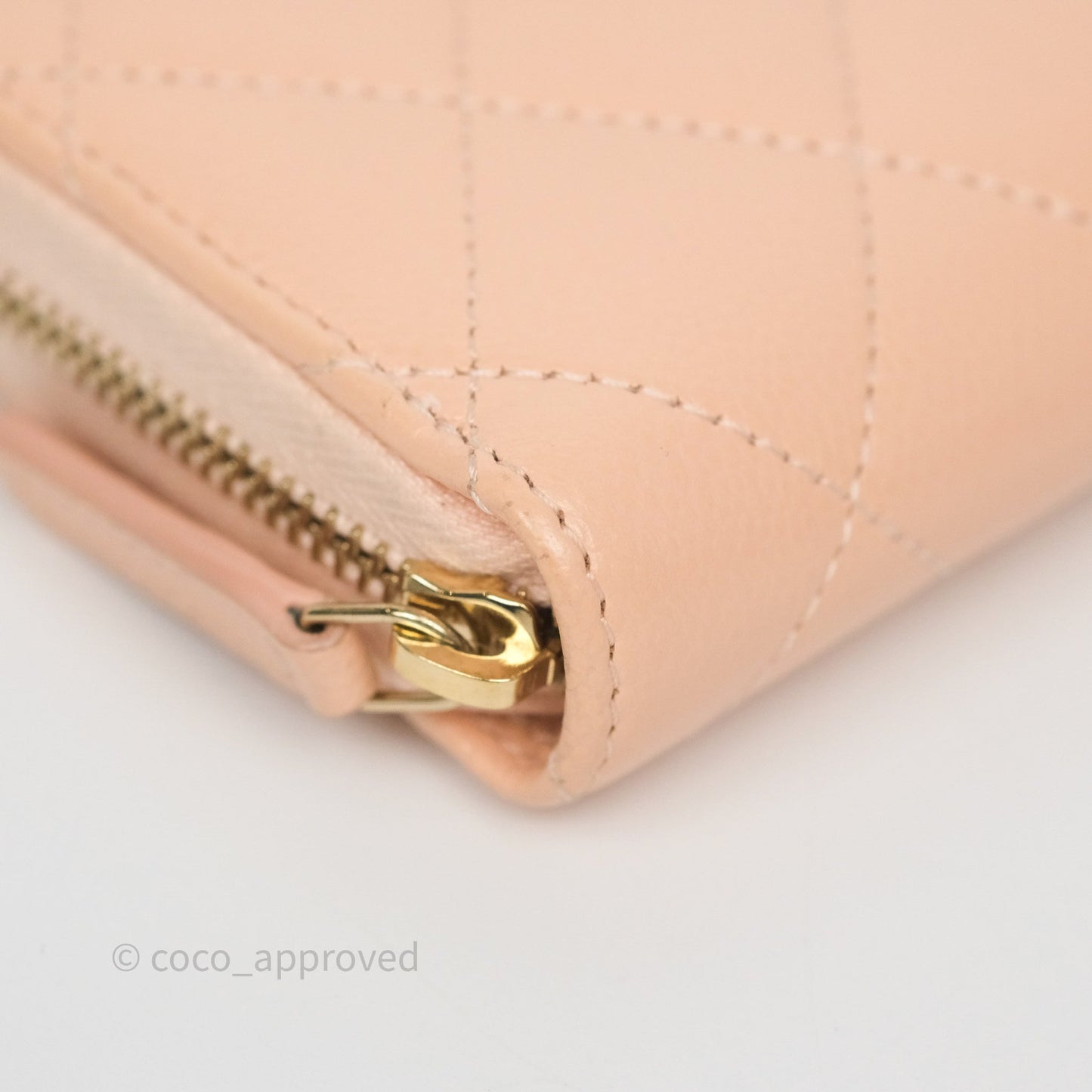 Chanel Classic Zipped Coin Purse Salmon Pink Caviar Gold Hardware