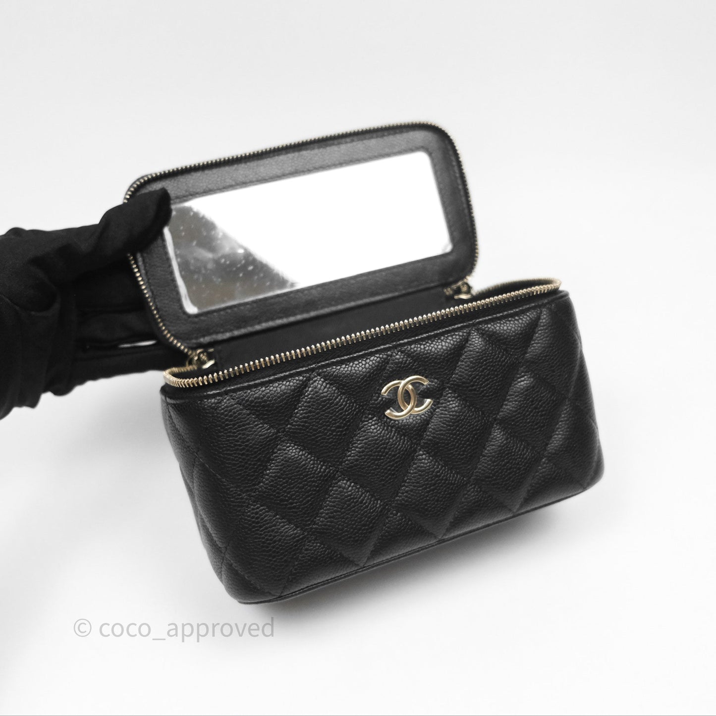 Chanel Classic Vanity with CC Logo Chain Caviar Gold Hardware