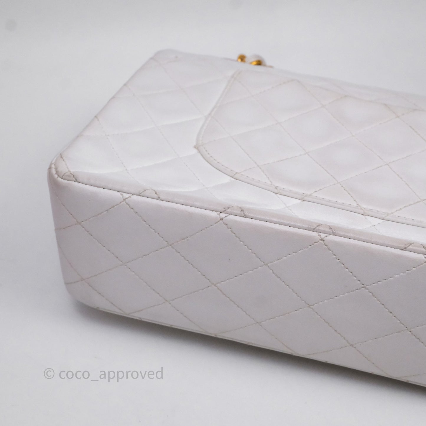 Chanel Classic Vintage Double Flap M/L White Lambskin 24K Gold Hardware