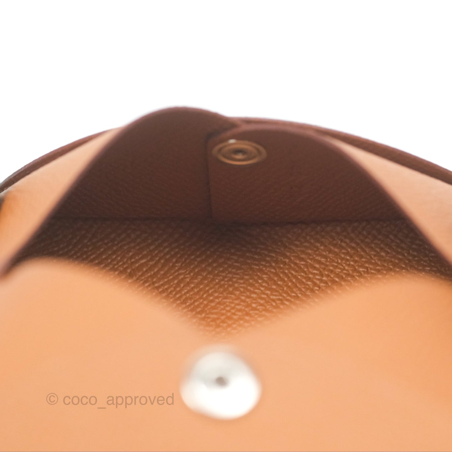 Hermès Calvi Card Holder Gold Epsom