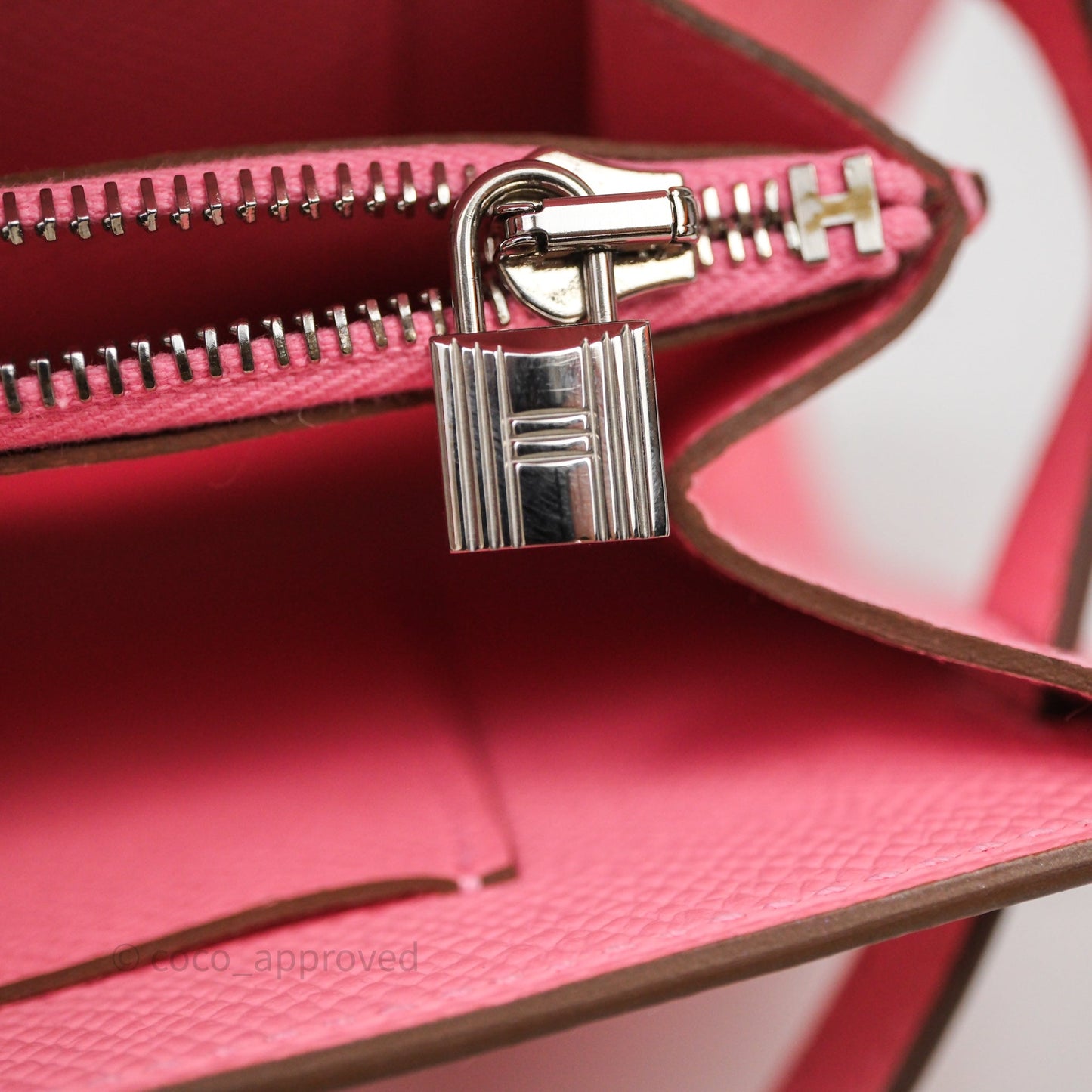 Hermès Kelly To Go Wallet Rose Confetti Epsom Palladium Hardware
