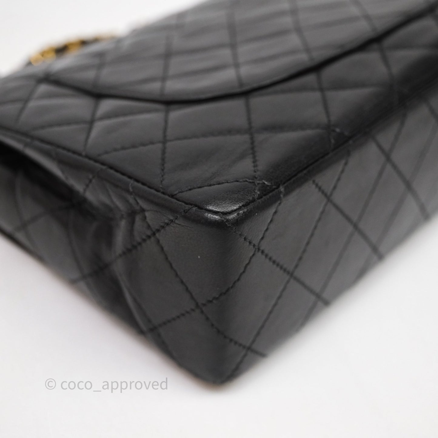 Chanel Quilted Vintage Flap Bag Lambskin Black 24K Gold Hardware