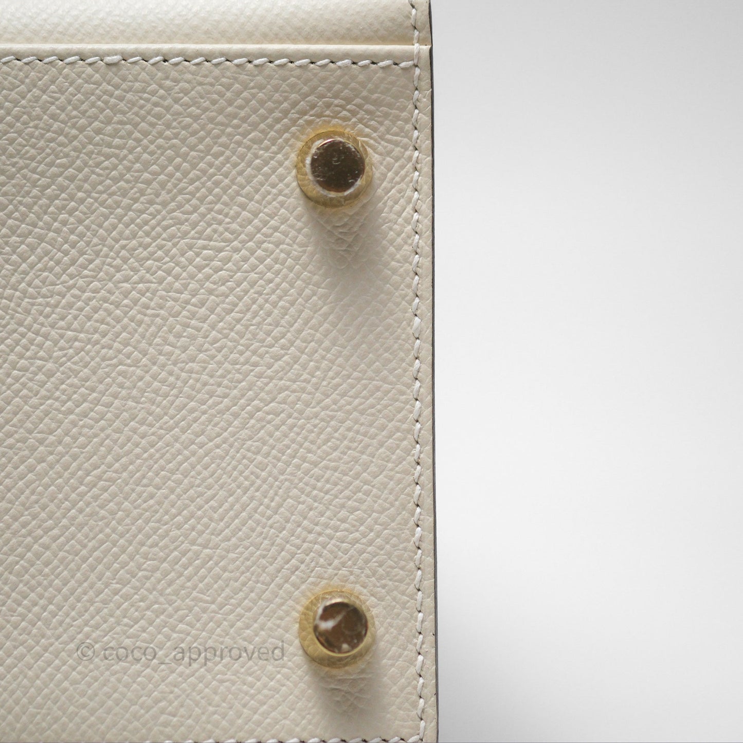Hermès HSS Sellier Kelly 28 Craie 10 / Amber 9D Epsom Brushed Gold Hardware