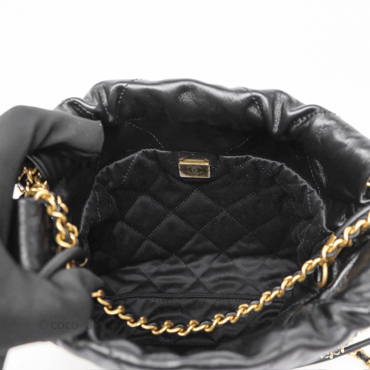 Chanel 22 Mini Bag Black Crumpled Calfskin Aged Gold Hardware