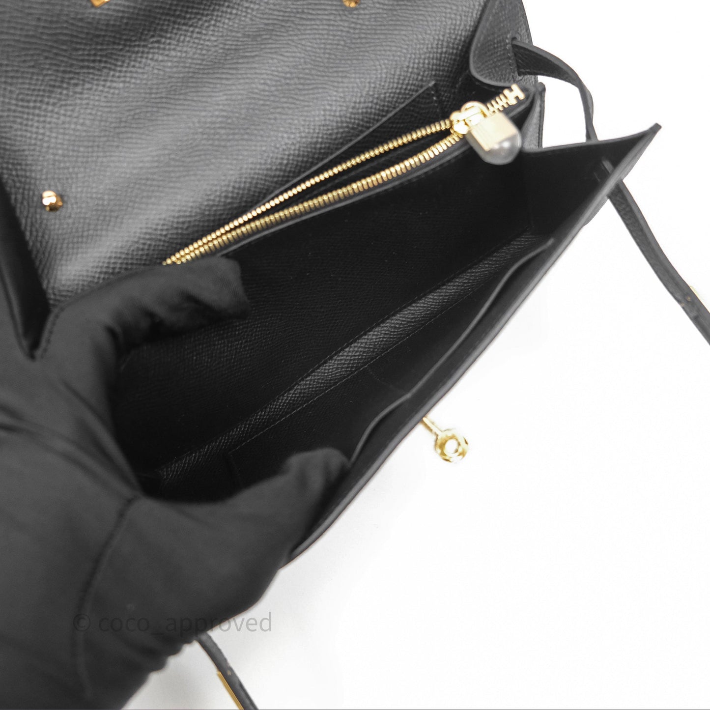 Hermès Kelly To Go Wallet Noir 89 Epsom Gold Hardware