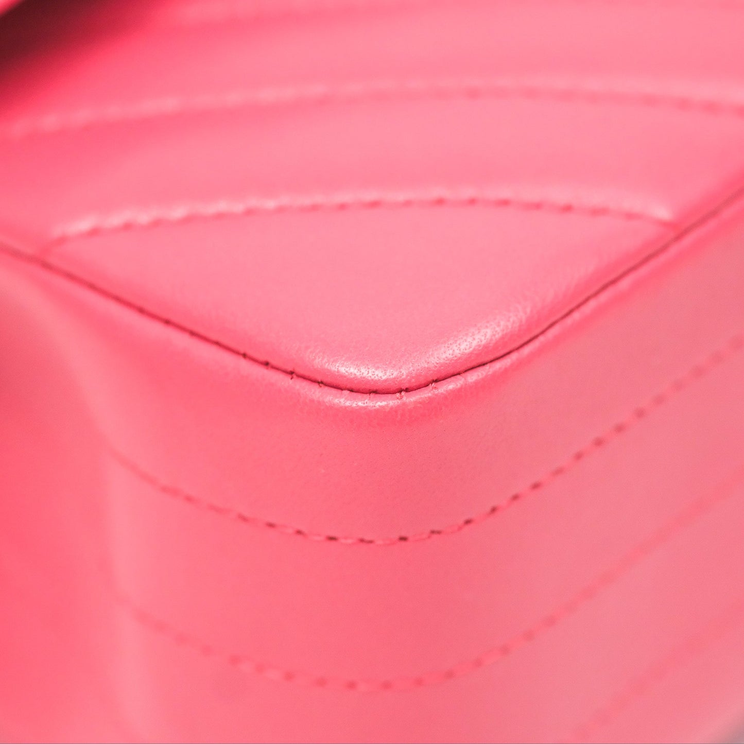 Chanel Medium Classic Flap Chevron Pink Lambskin Gold Hardware