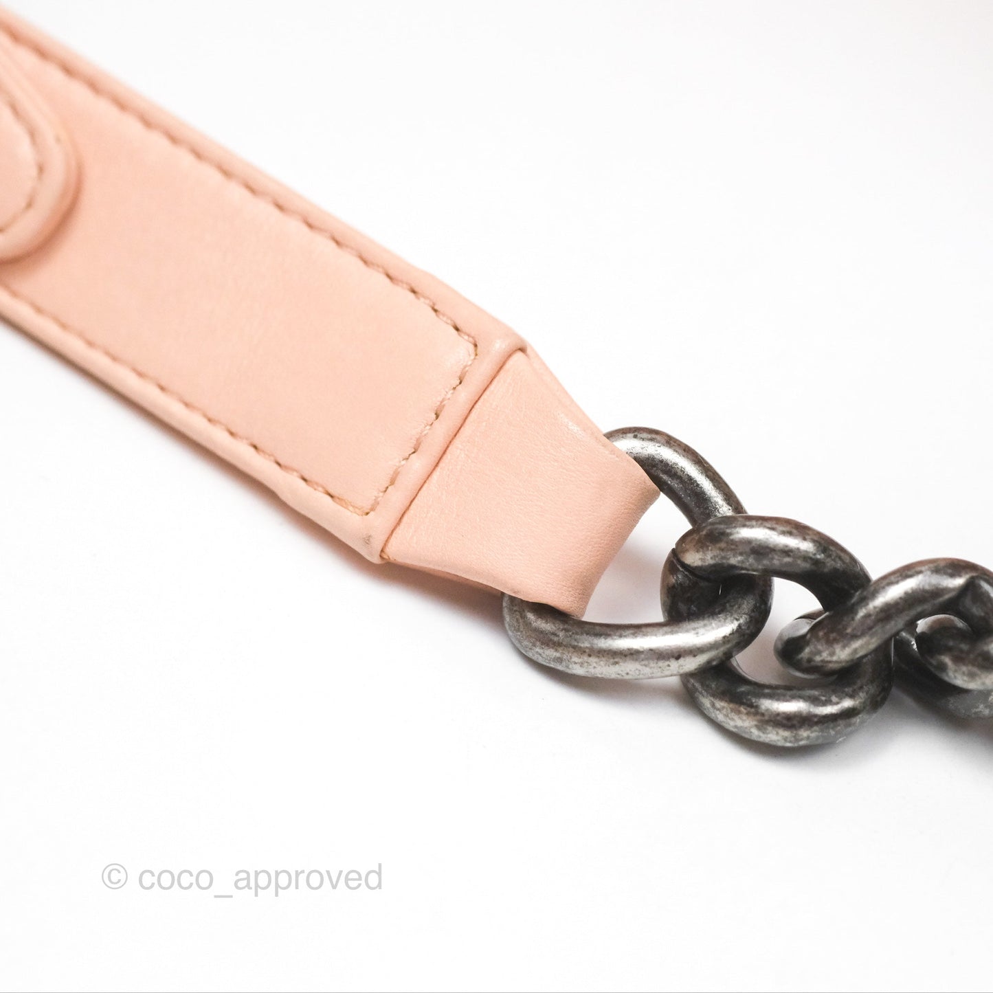 Chanel Quilted New Medium Boy Pink Lambskin Ruthenium Hardware