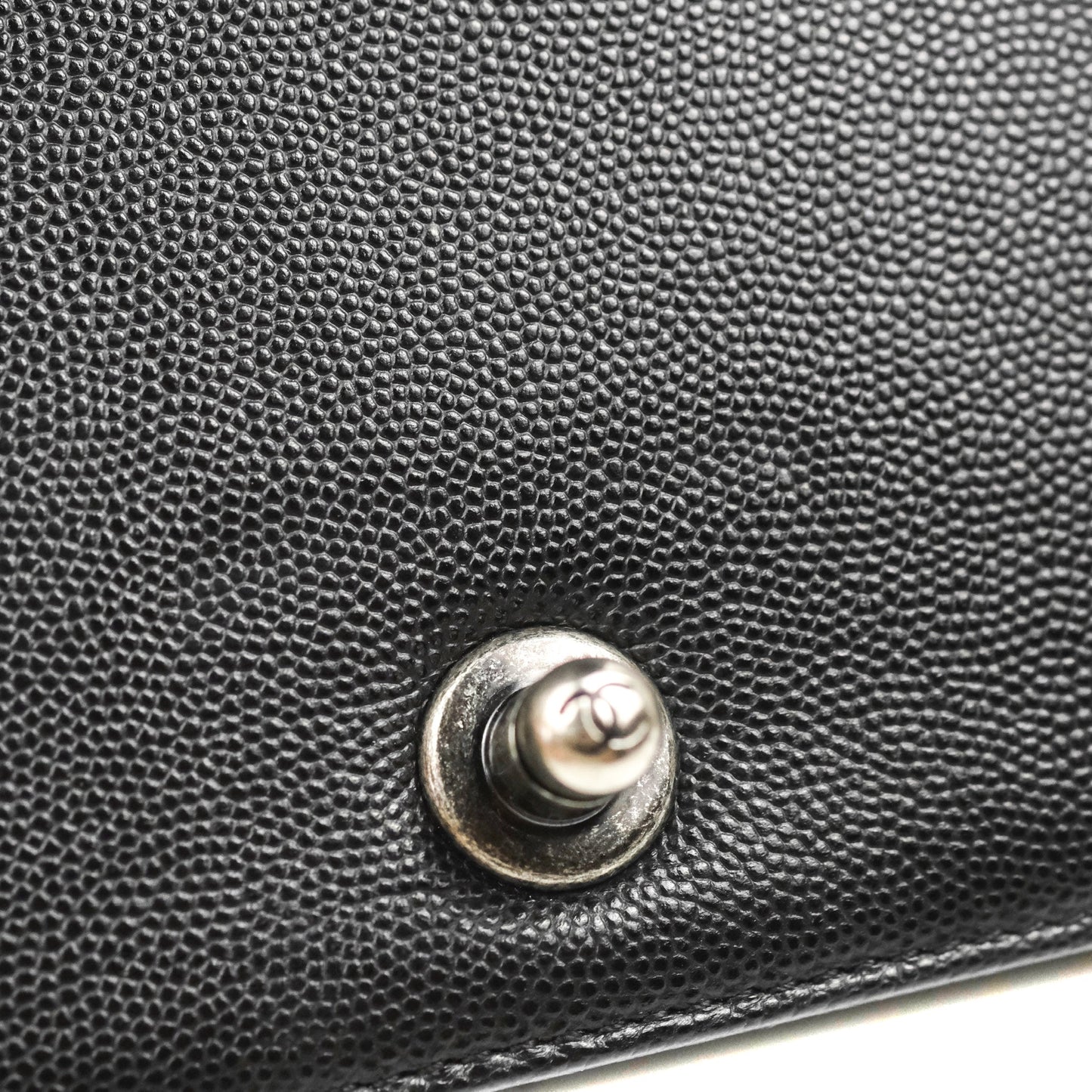 Chanel Quilted New Medium Boy Black Caviar Ruthenium Hardware