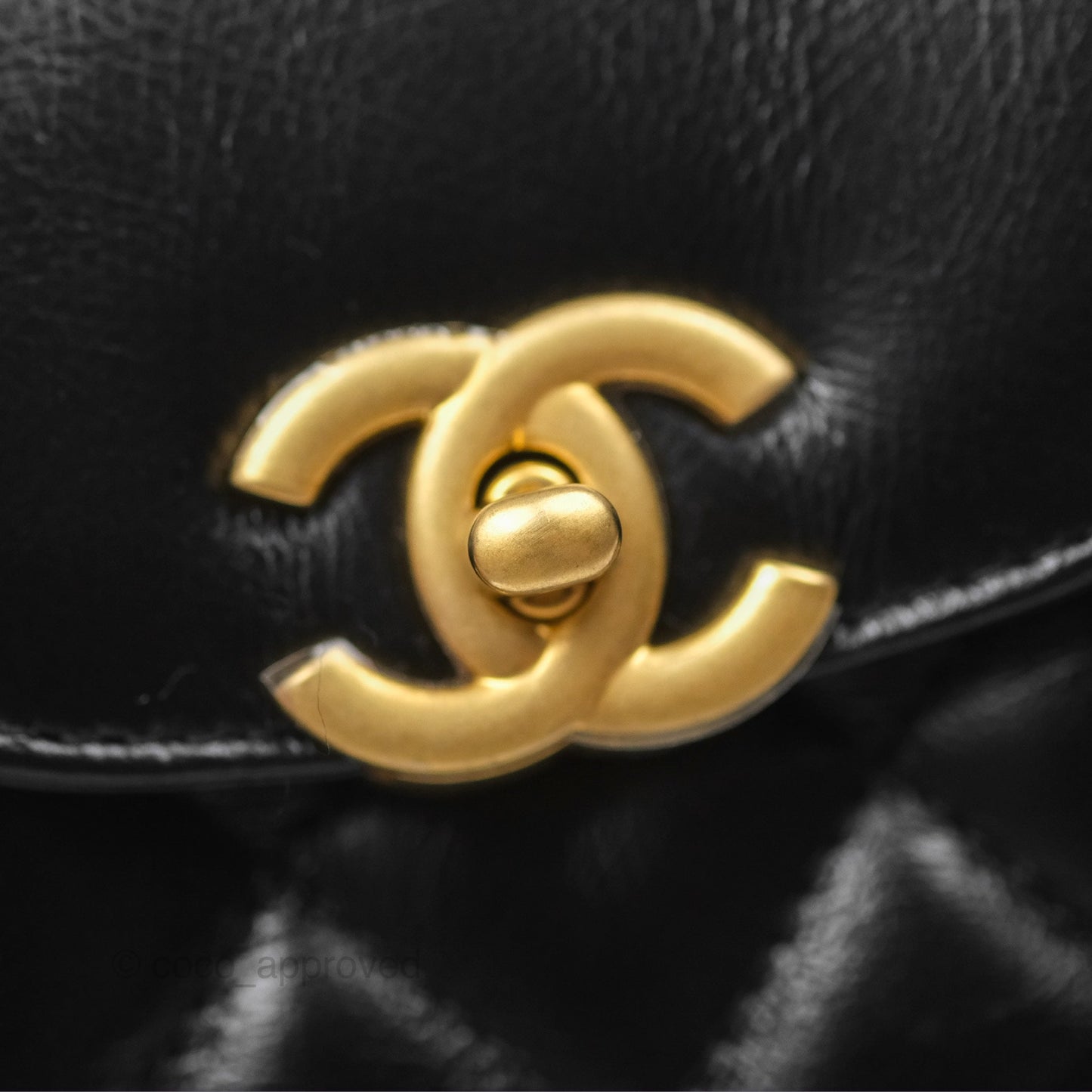 Chanel Kelly Bag Quilted Black Shiny Calfskin Aged Gold Hardware
