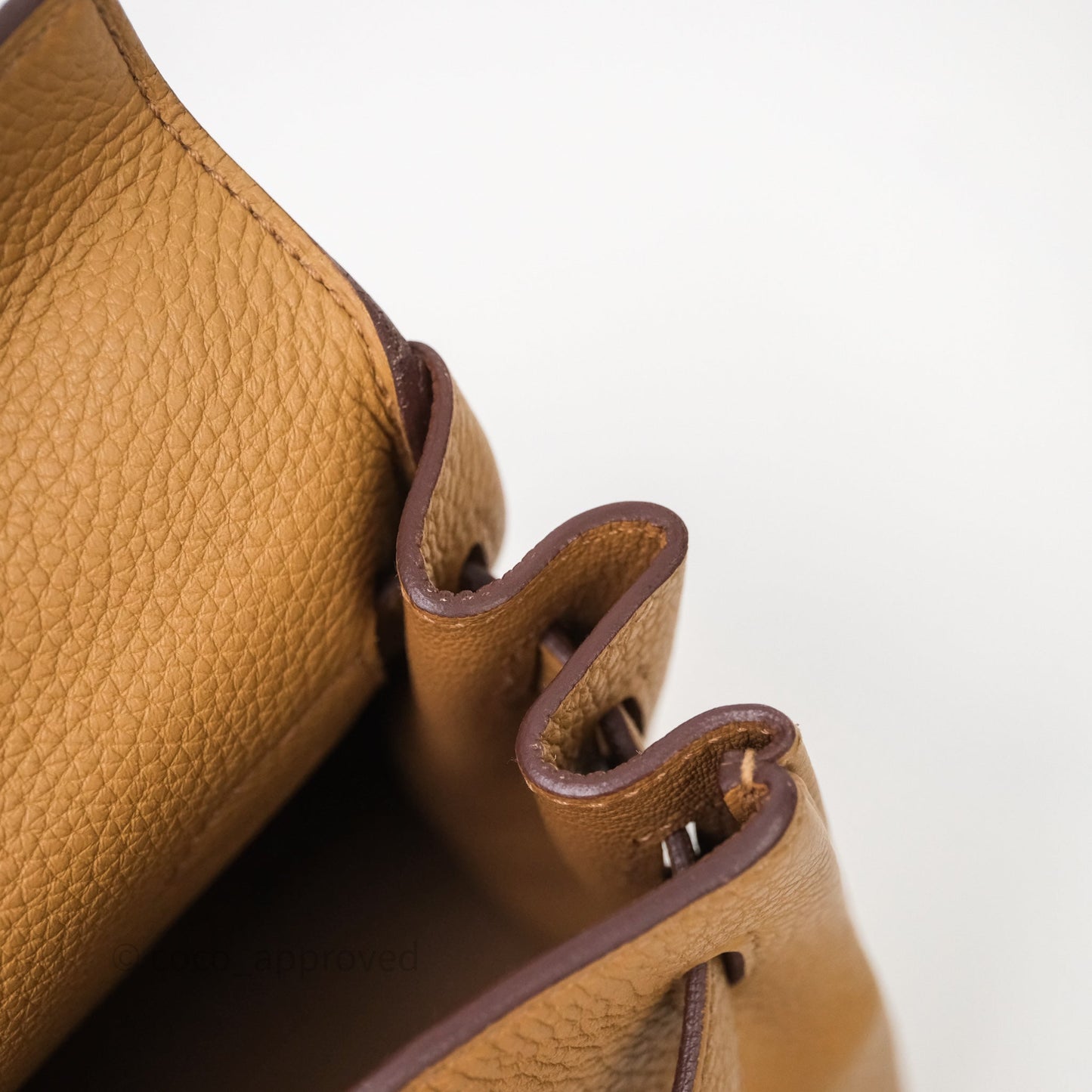 Hermès Kelly 28 Biscuit 4B Togo Gold Hardware