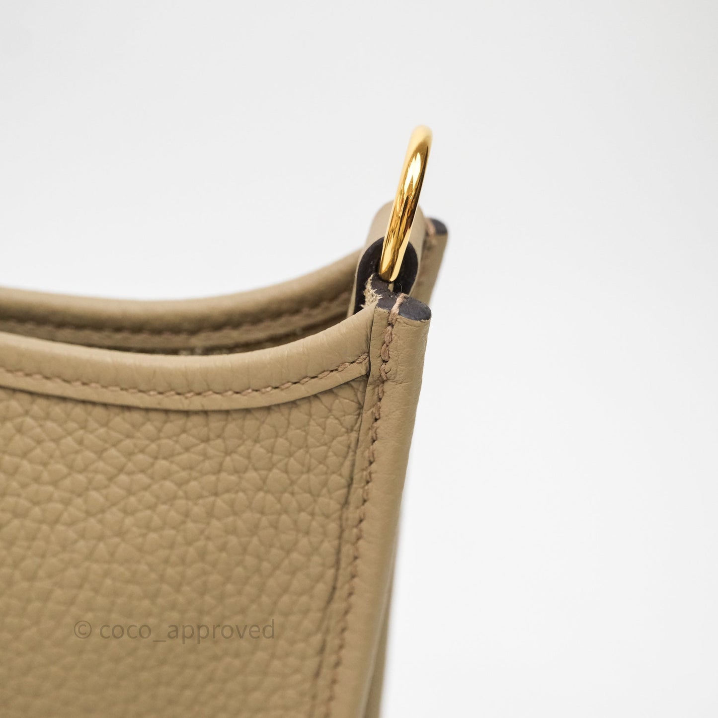 Hermès Mini Evelyne 16 Beige Marfa 8Q Clemence Gold Hardware