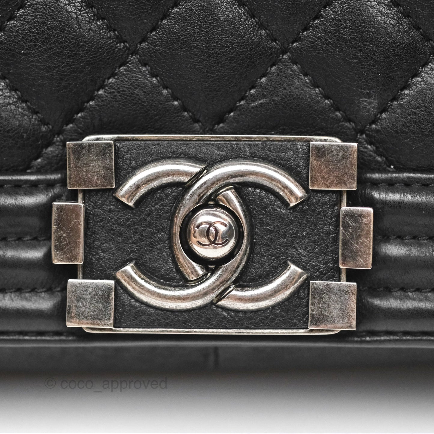 Chanel Medium Boy Quilted Black Calfskin Ruthenium Hardware