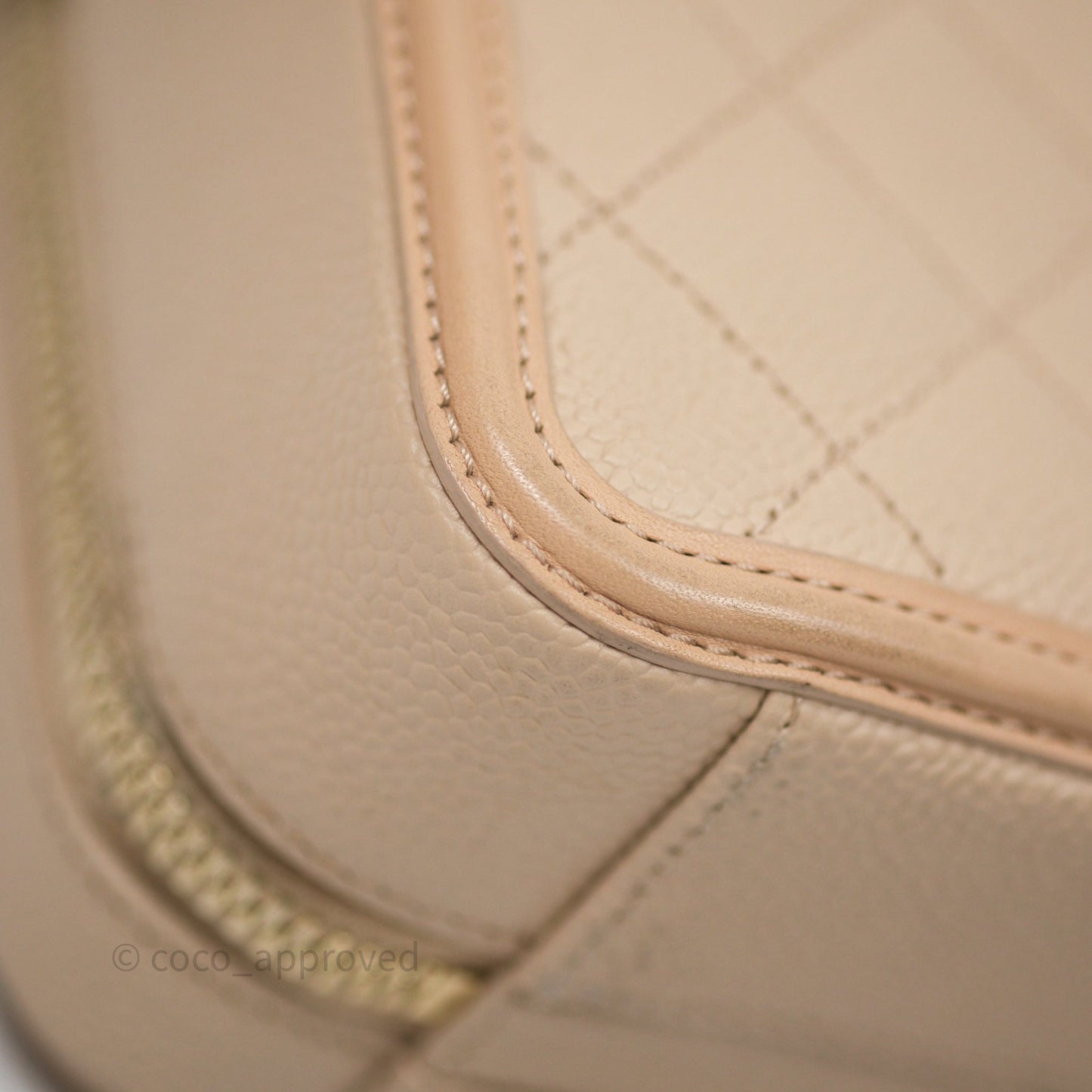 Chanel Quilted Small CC Filigree Vanity Case Beige Caviar Gold Hardware