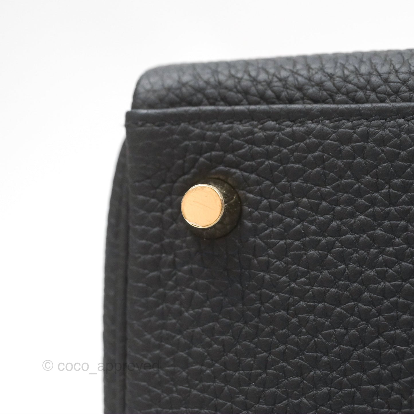 Hermès Retourne Kelly 28 Black Noir 89 Togo Gold Hardware
