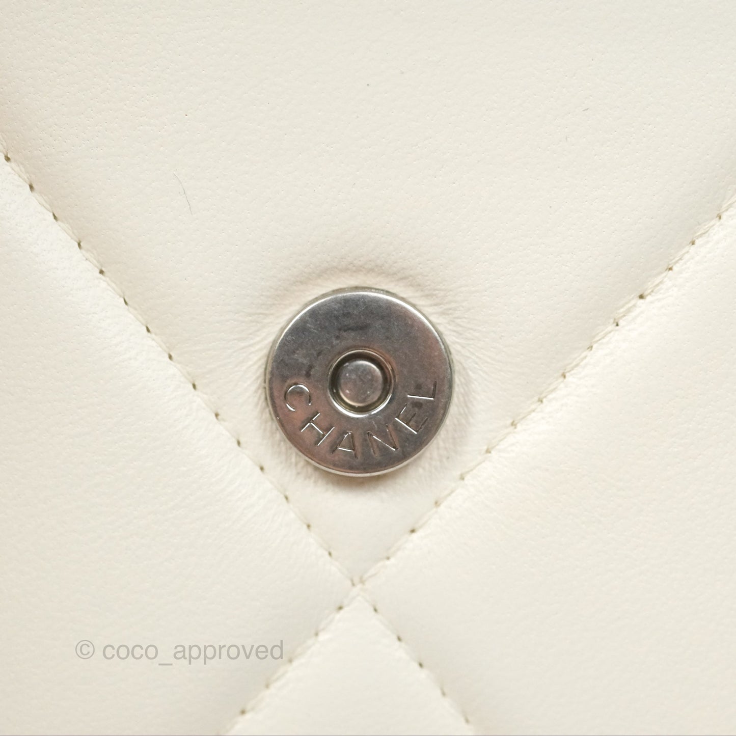 Chanel 19 Wallet on Chain WOC White Mixed Hardware