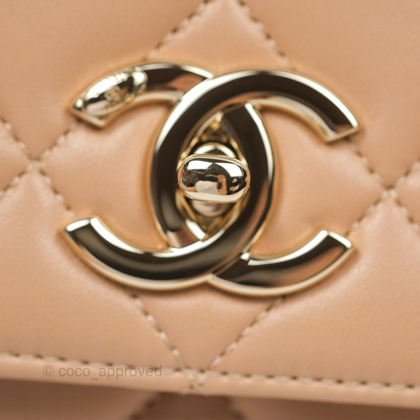 Chanel Trendy CC Small Beige Lambskin Gold Hardware 22S