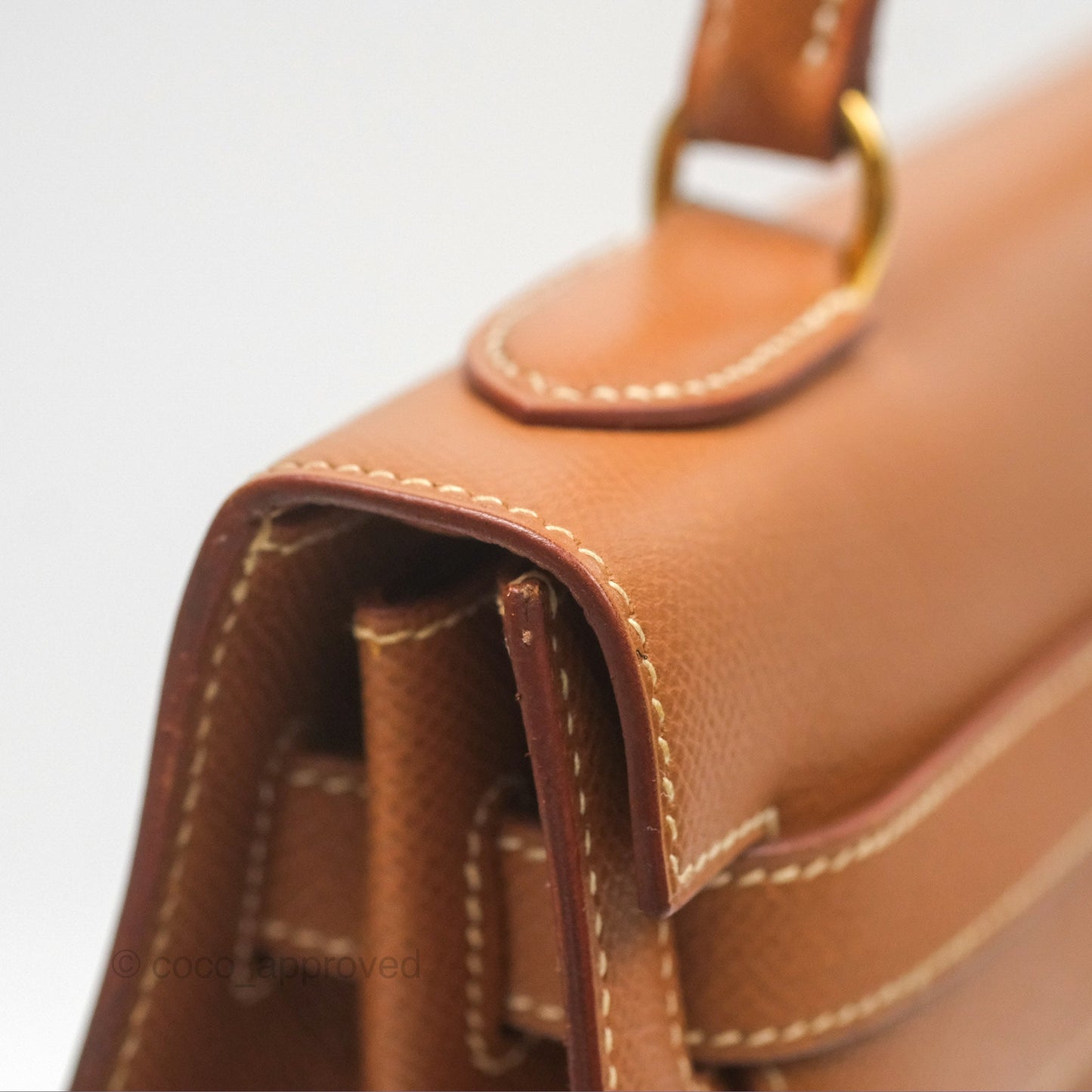 Hermès Kelly 32 Sellier Gold Epsom Gold Hardware