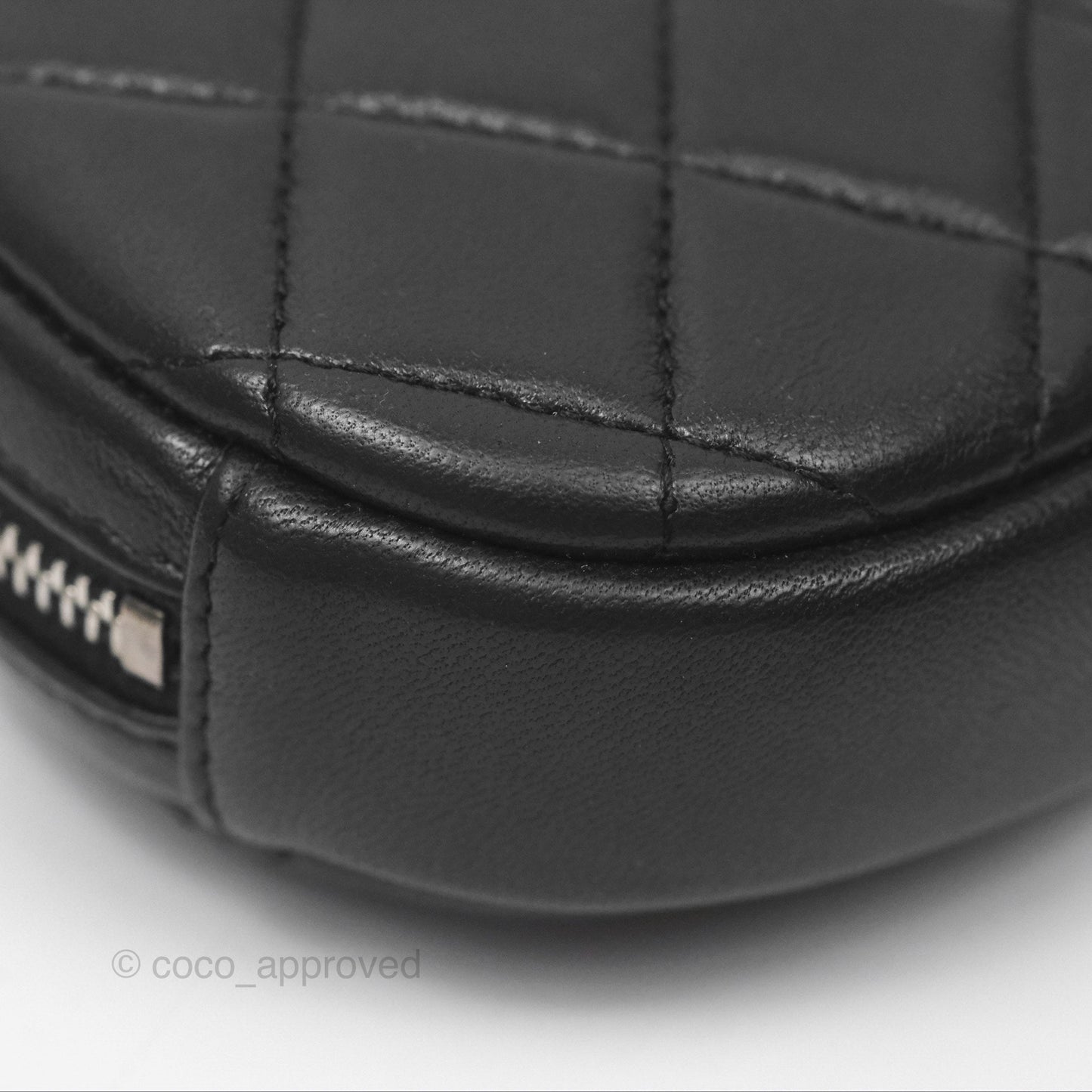 Chanel Quilted CC Round Coin Purse Black Lambskin Silver Hardware