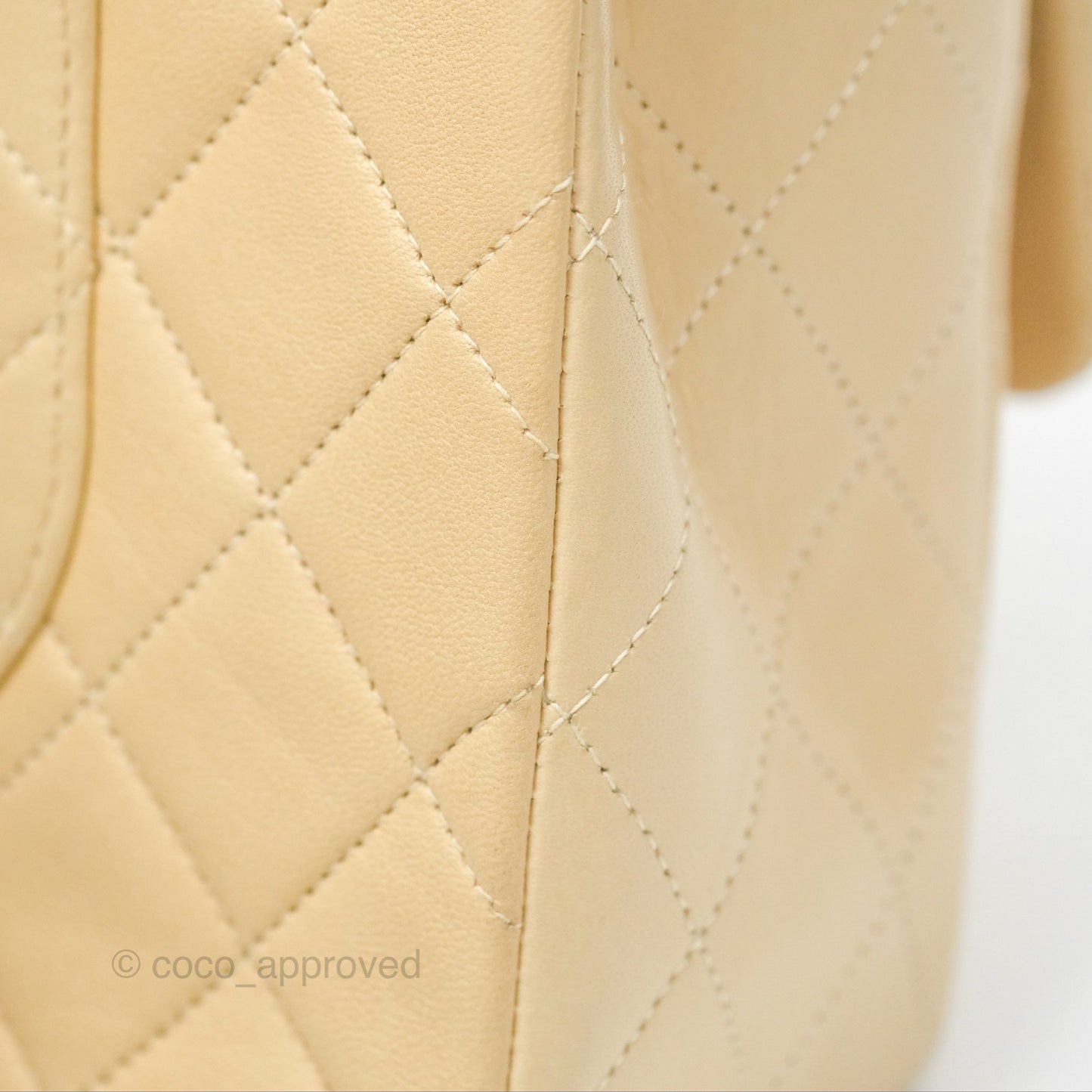 Chanel Vintage Medium Classic Flap Beige Lambskin 24K Gold Hardware