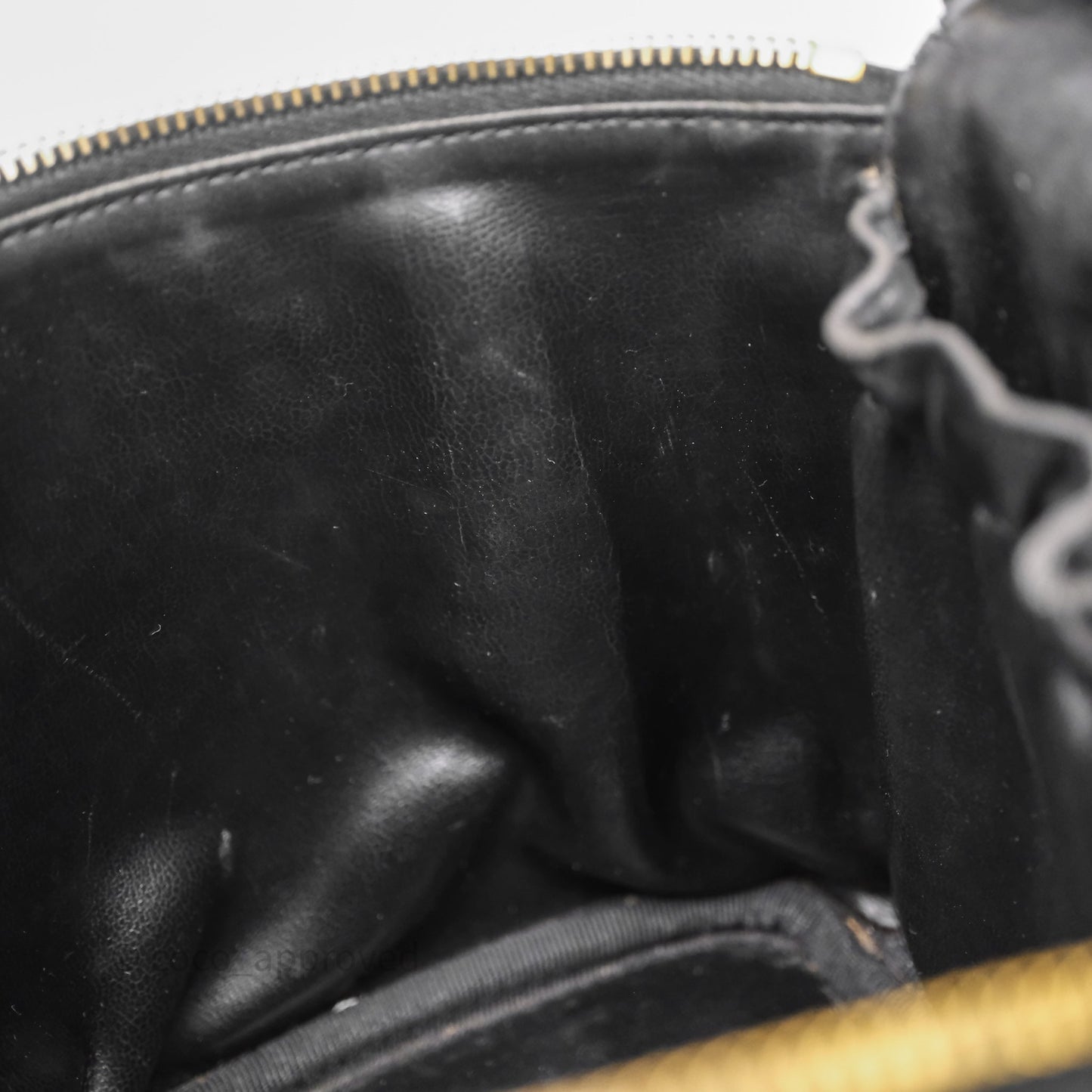Chanel Vintage Vanity Case Black Caviar Gold Hardware