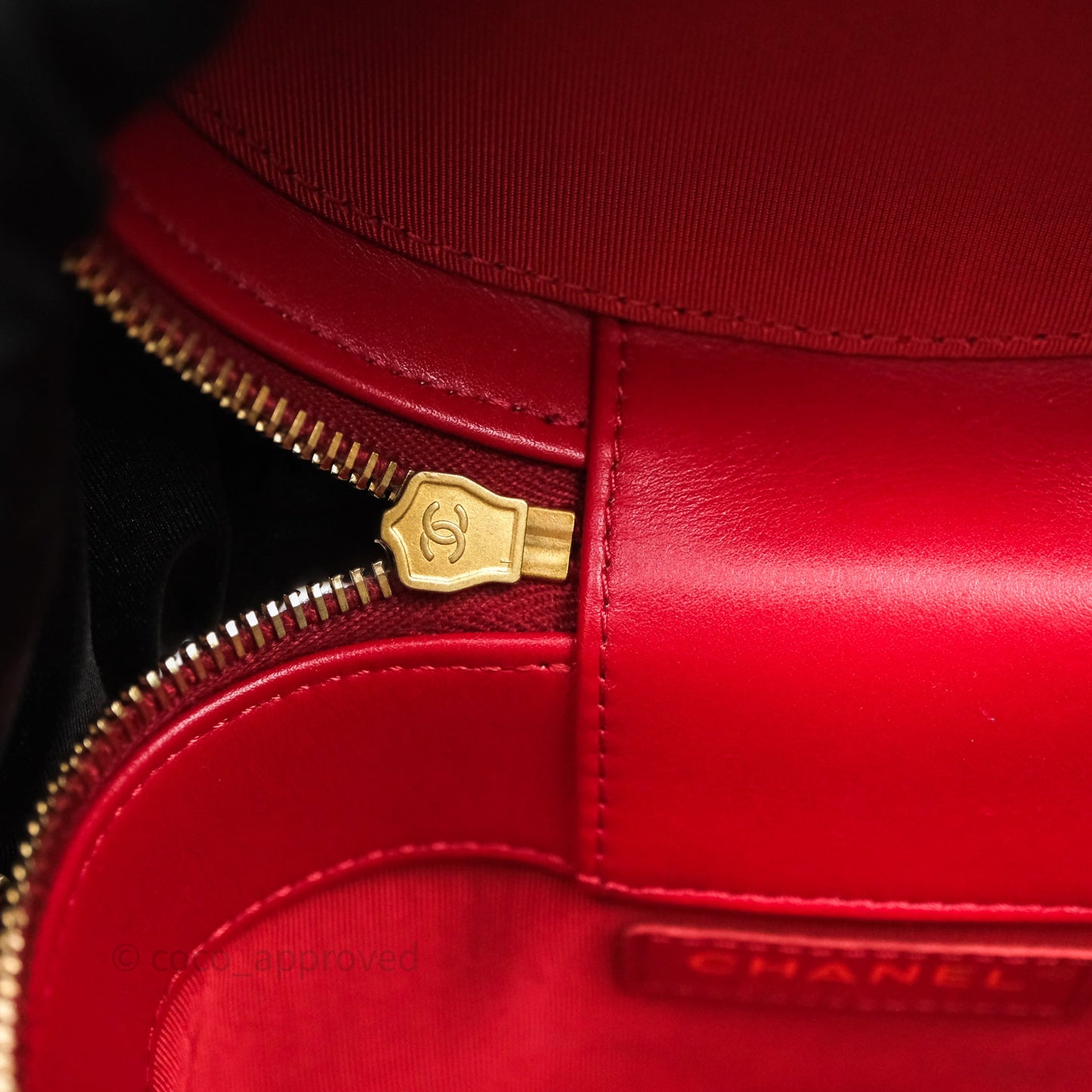Chanel CC Vanity Case Red Calfskin Aged Gold Hardware