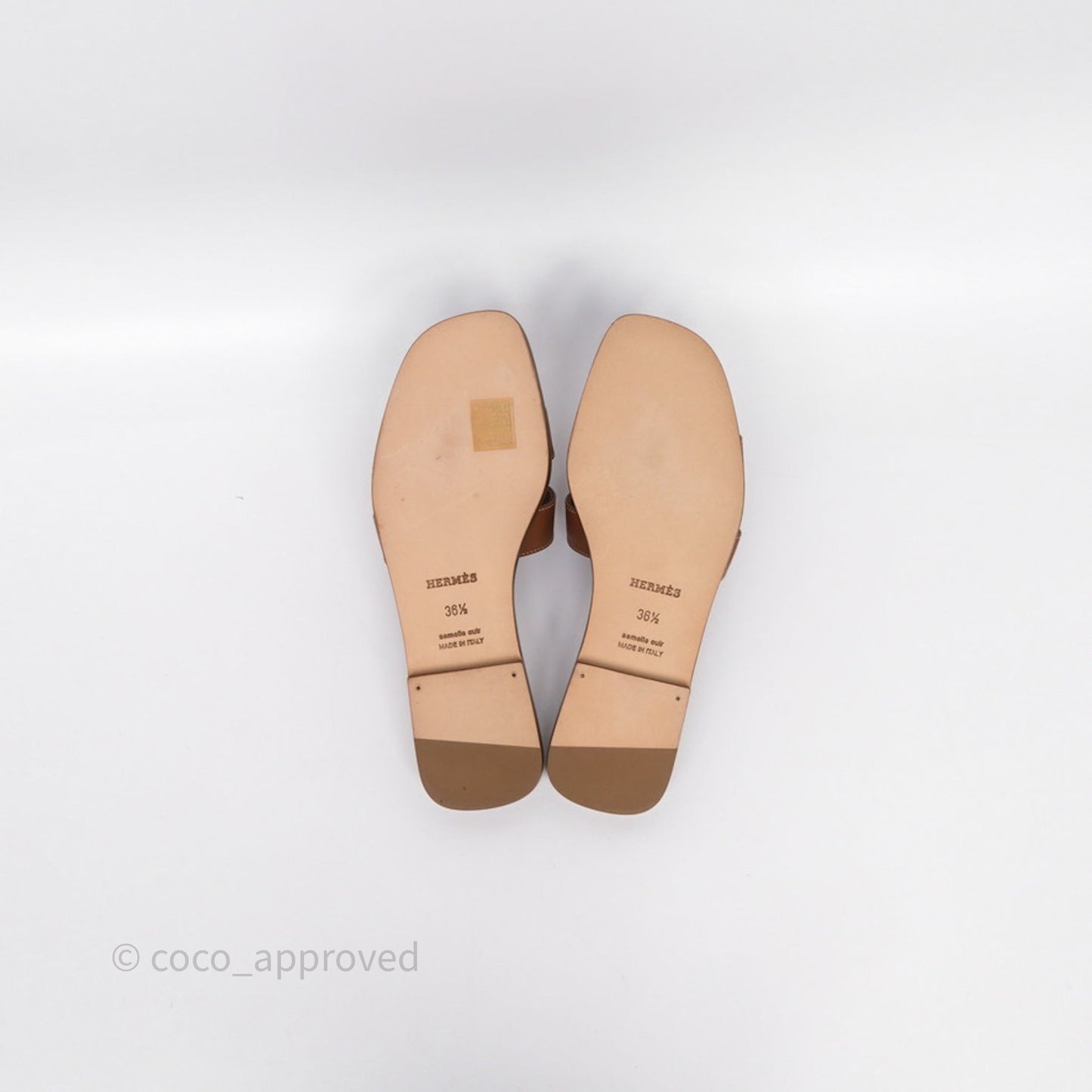 Hermès Oran Sandals Gold Size 36.5