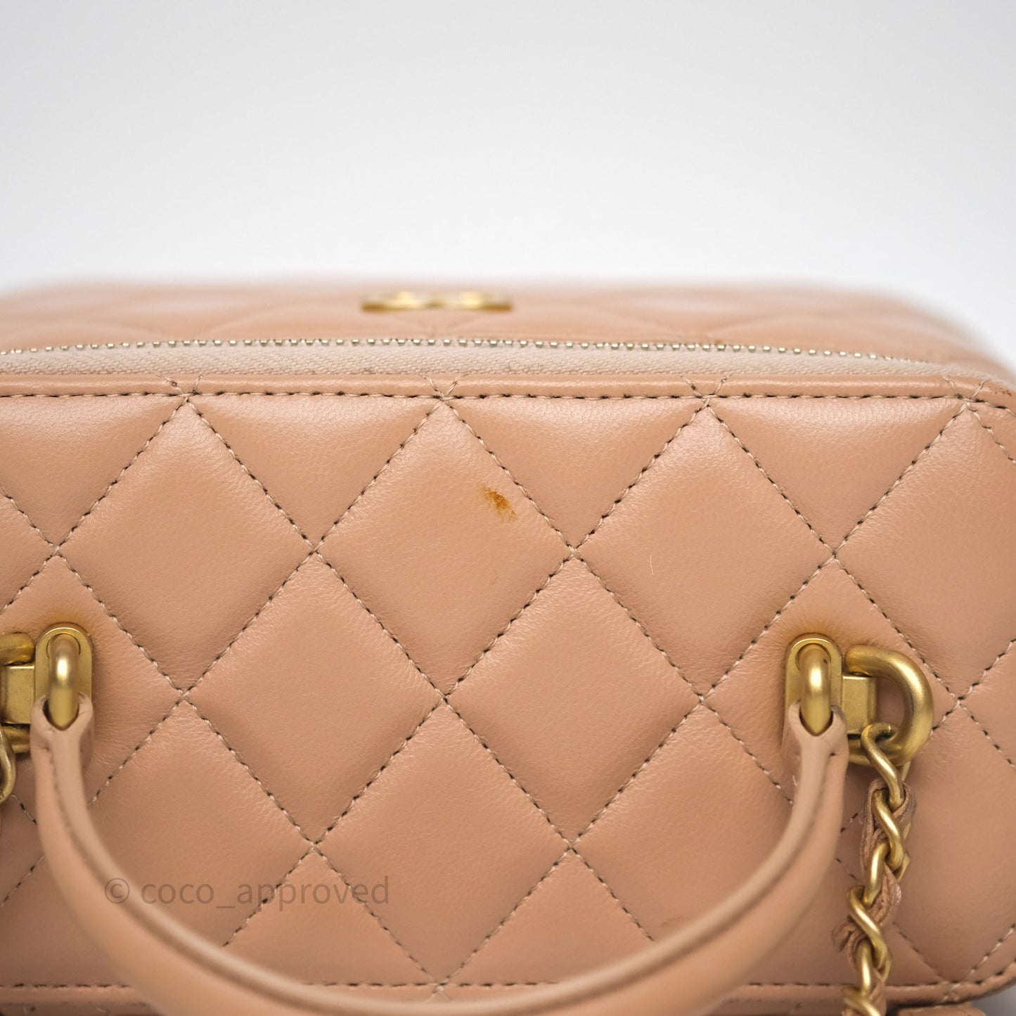 Chanel Vanity Rectangular Top Handle Beige Lambskin Aged Gold Hardware