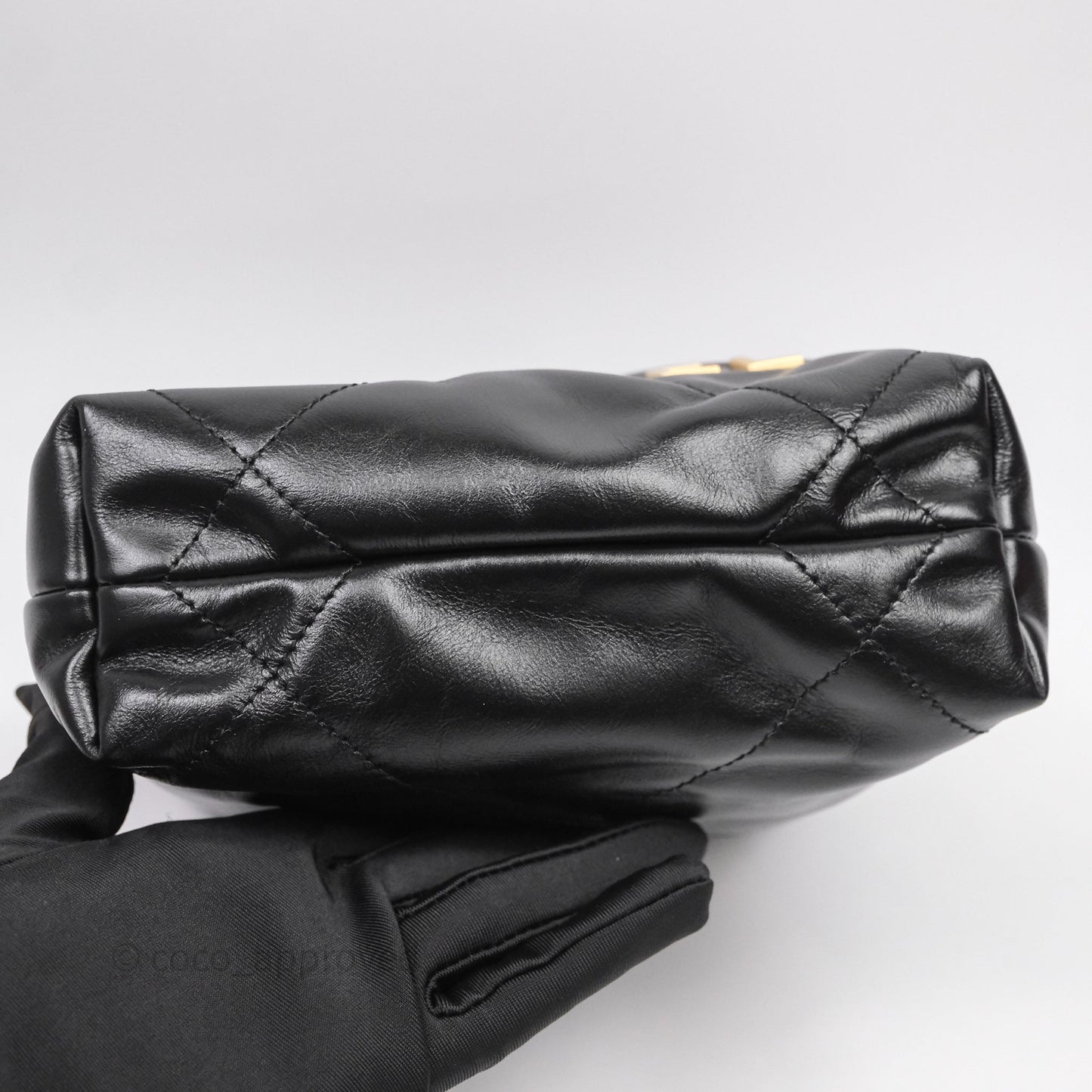 Chanel 22 Mini Bag Black Crumpled Calfskin Aged Gold Hardware