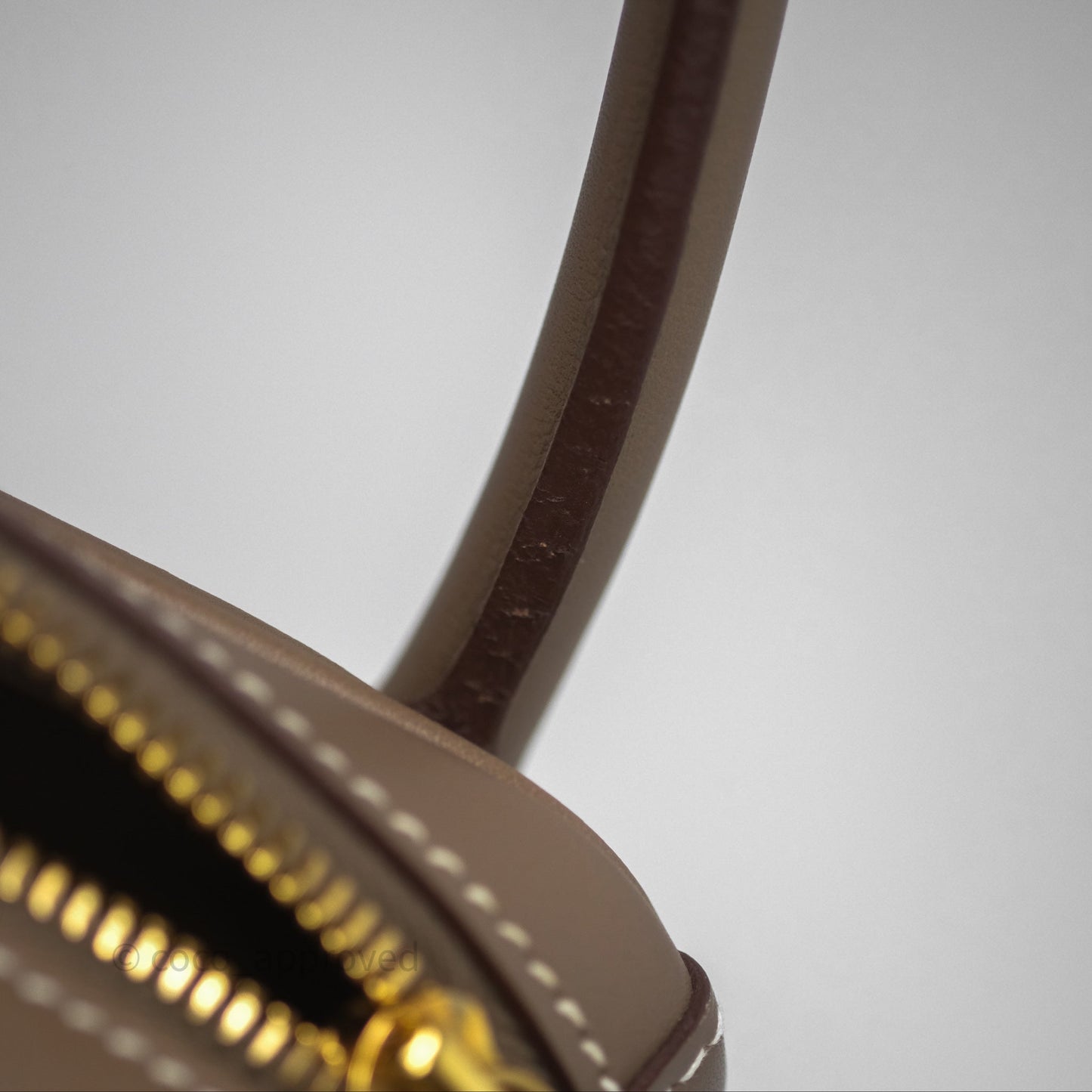 Hermès Lindy 30 Etoupe 18 Swift Gold Hardware