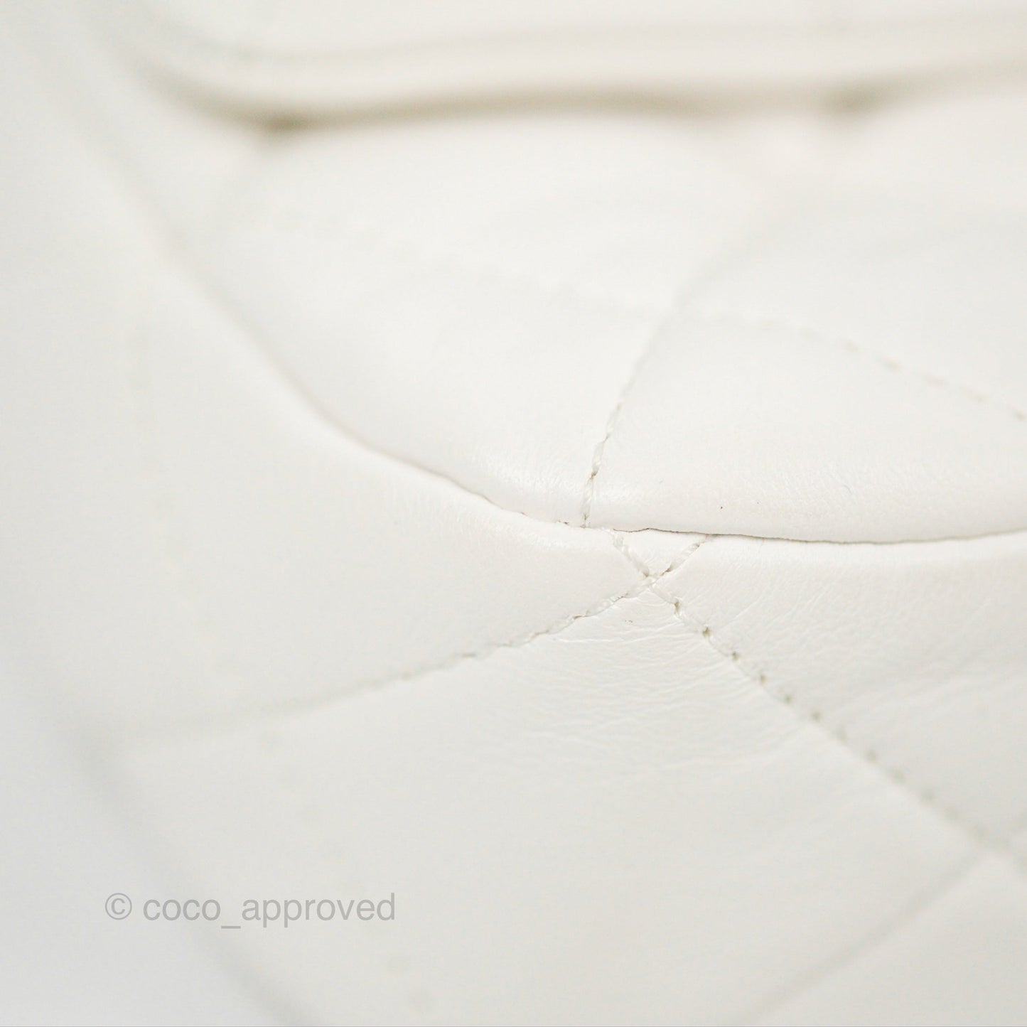 Chanel Small Flap Bag White Lambskin Aged Gold and Lacquered Metal 22S