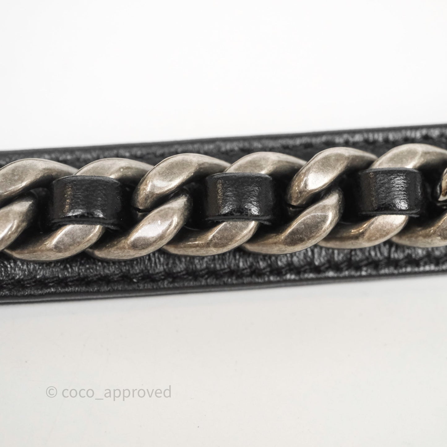 Chanel 19 Medium Black Mixed Hardware