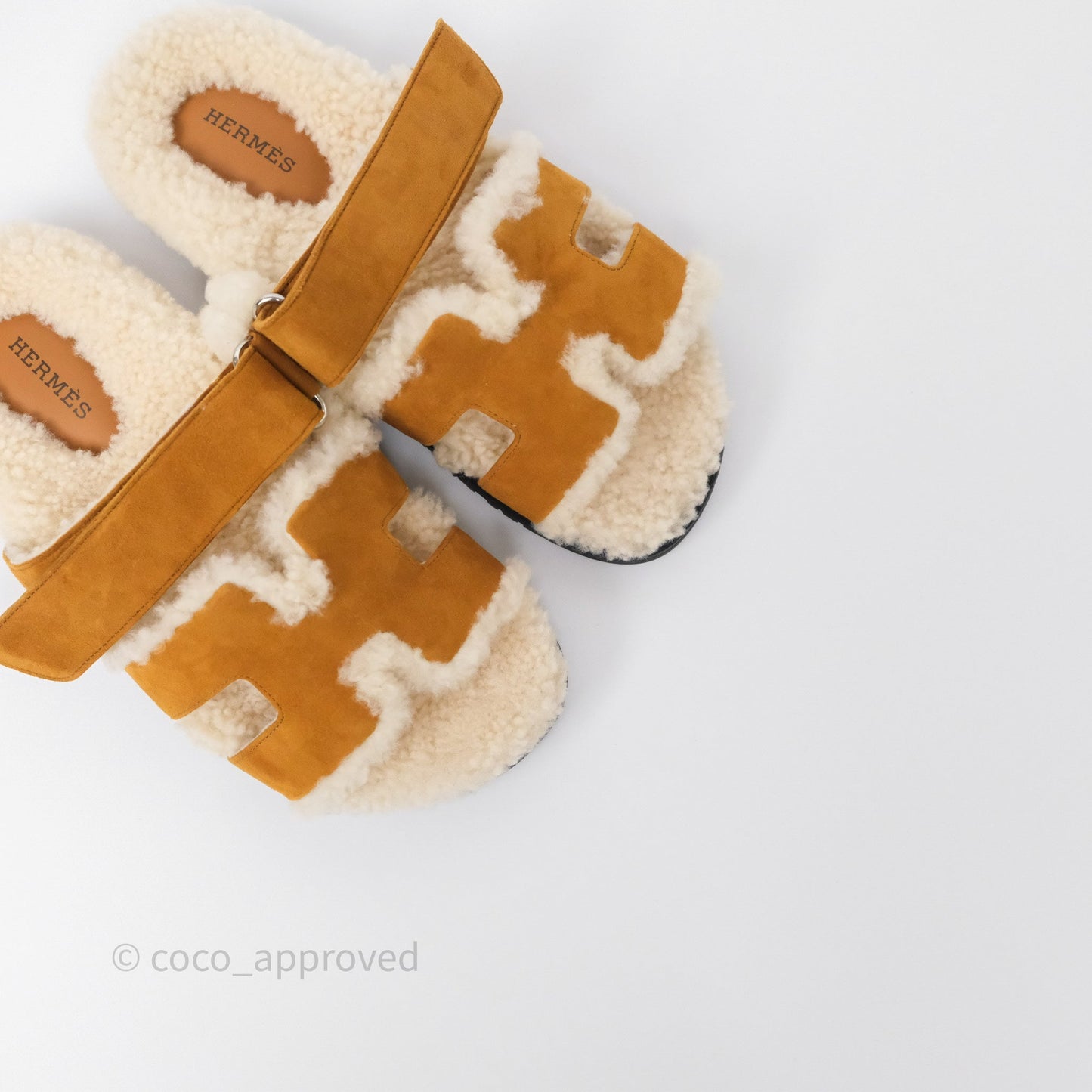Hermès Chypre Sandal Shearling Beige Kraft / Ecru Goatskin Size 37