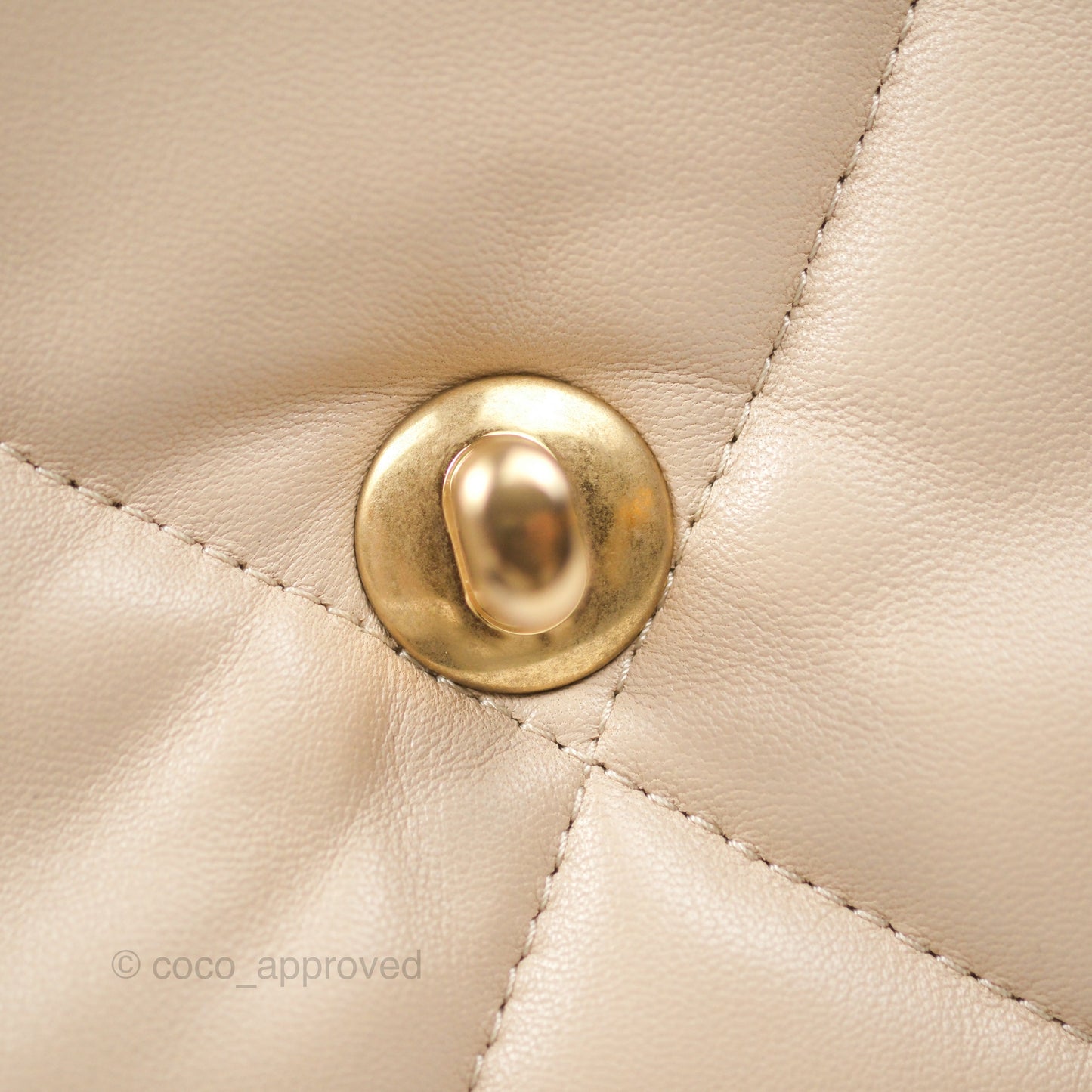 Chanel 19 Small Beige Lambskin Mixed Hardware