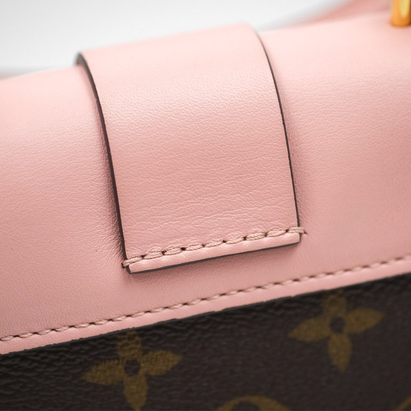 Louis Vuitton Monogram Locky BB Rose Poudre