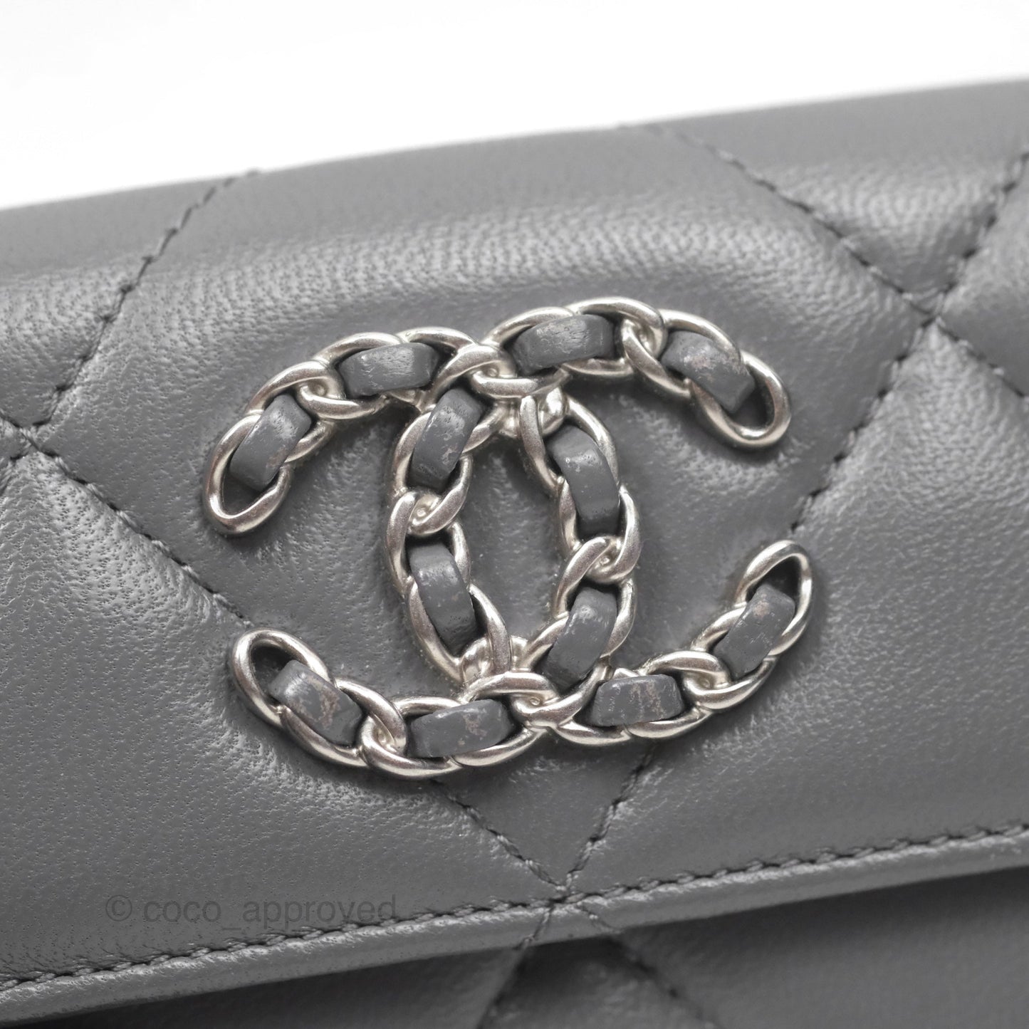 Chanel 19 Grey Short Trifold Wallet Lambskin Silver Hardware