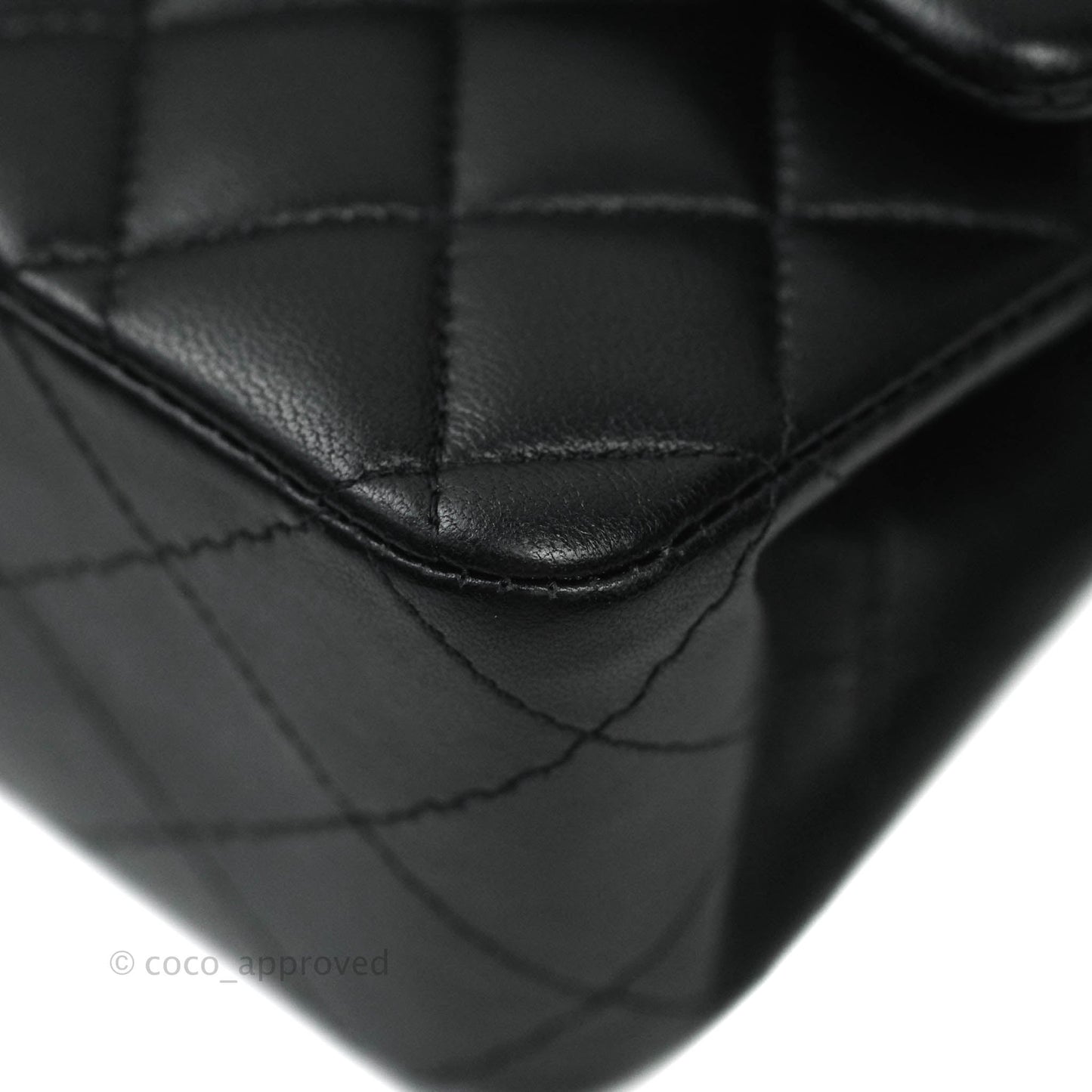 Chanel Classic M/L Medium Double Flap Black Lambskin Gold Hardware