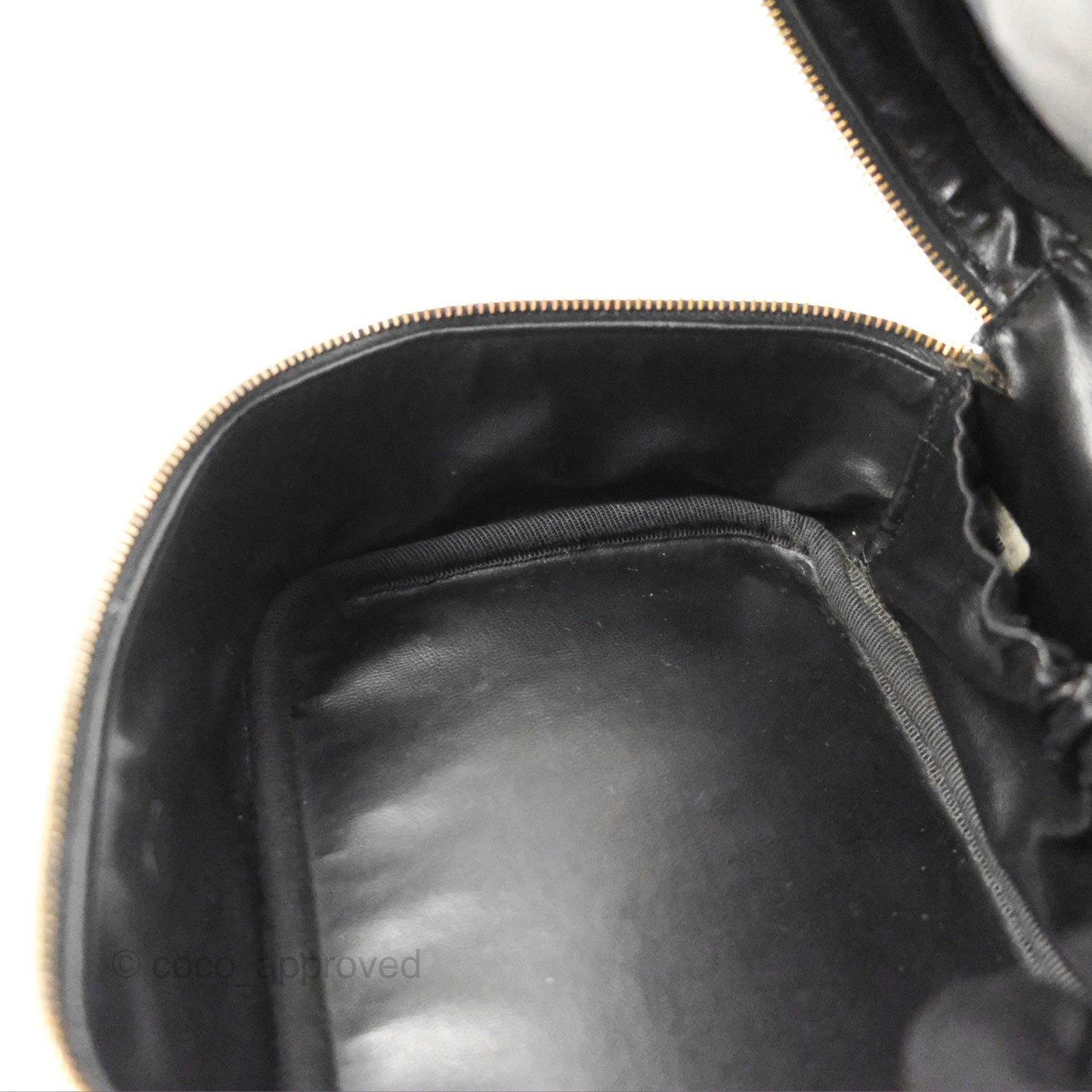 Chanel Vintage Vanity Case Black Caviar Gold Hardware