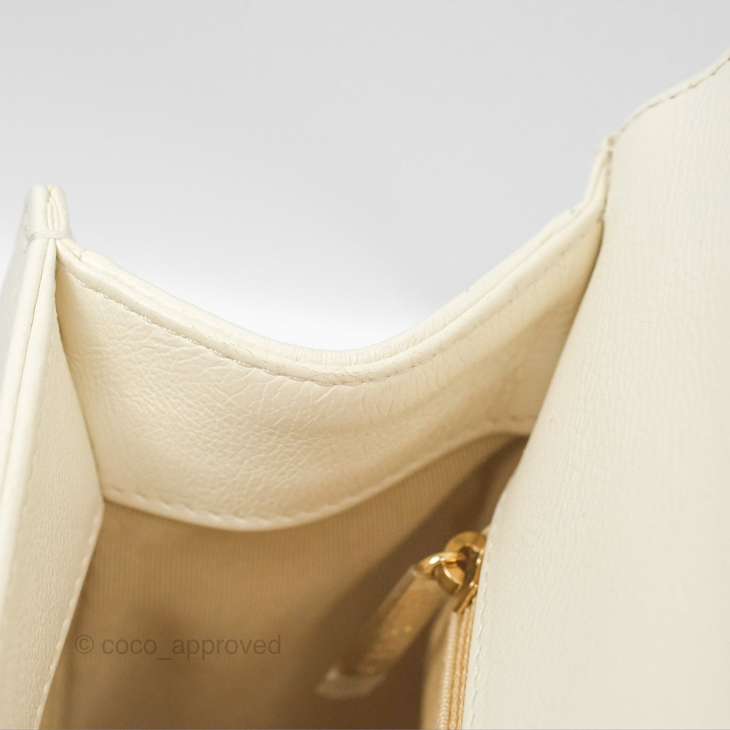 Chanel Quilted Label Click Flap Bag White Grained Calfskin Gold Hardware