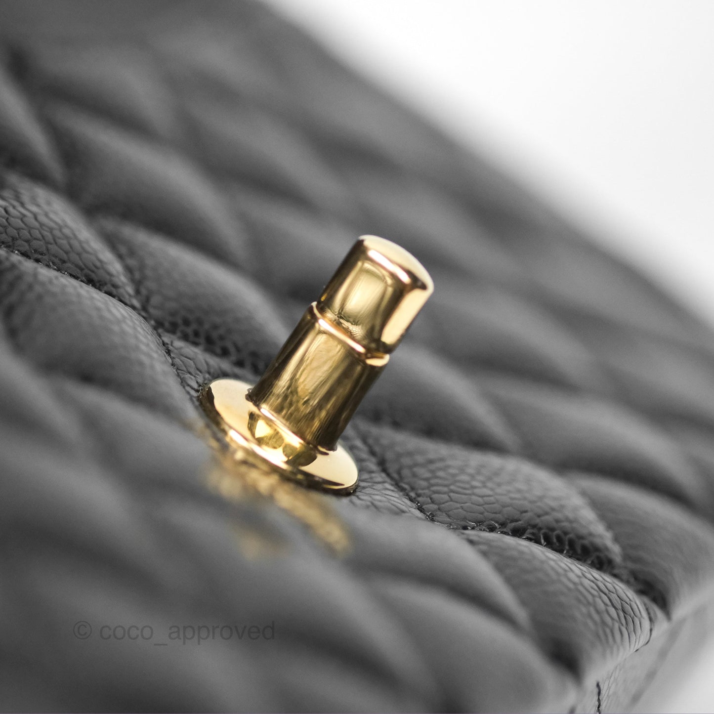 Chanel Classic M/L Medium Flap Quilted Black Caviar Gold Hardware