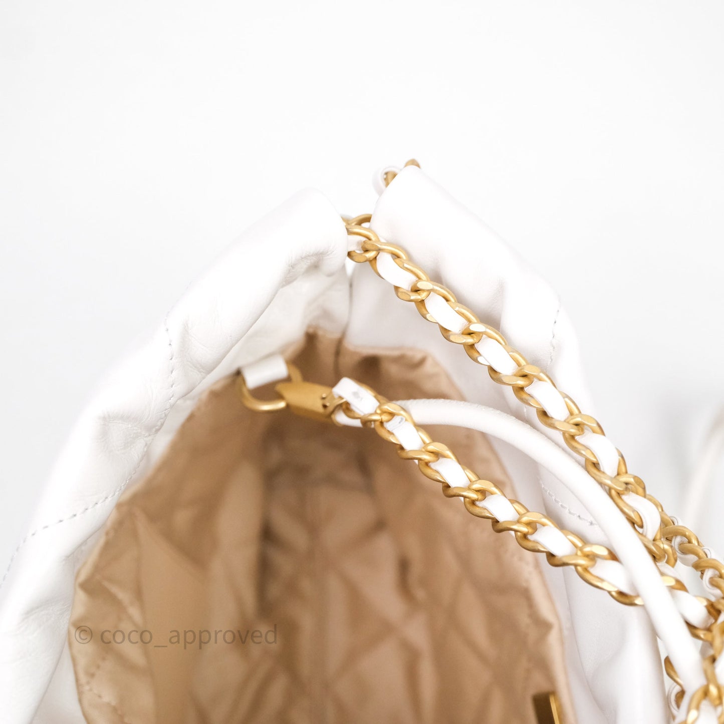 Chanel 22 Mini Bag White Shiny Crumpled Calfskin