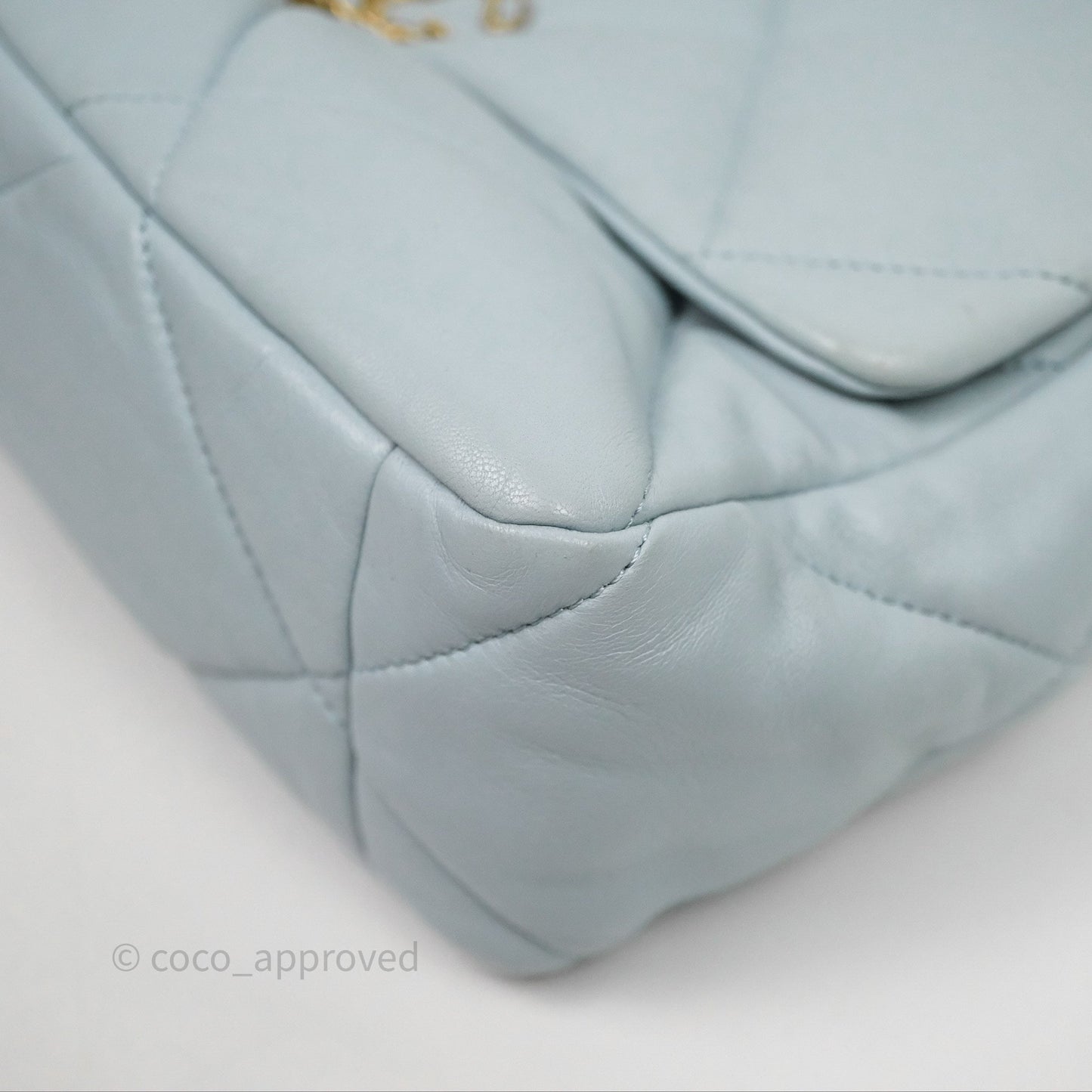 Chanel 19 Medium Blue Mixed Hardware