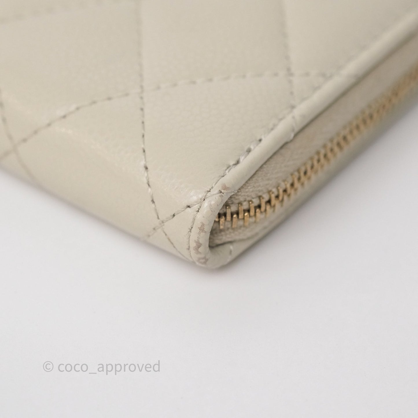 Chanel Zipper Card Holder Wallet Light Grey Caviar Gold Hardware